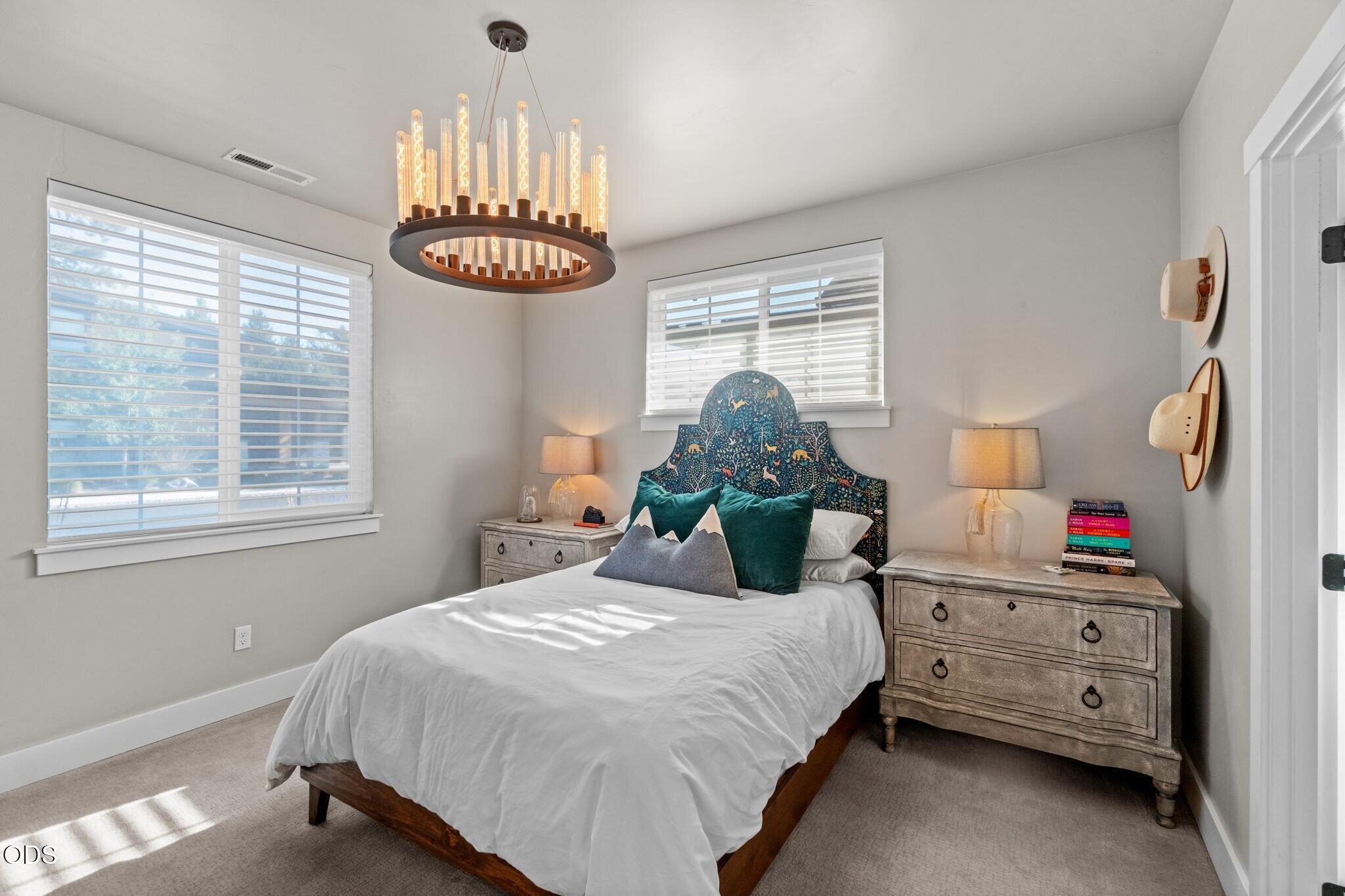 233 W Heising Drive