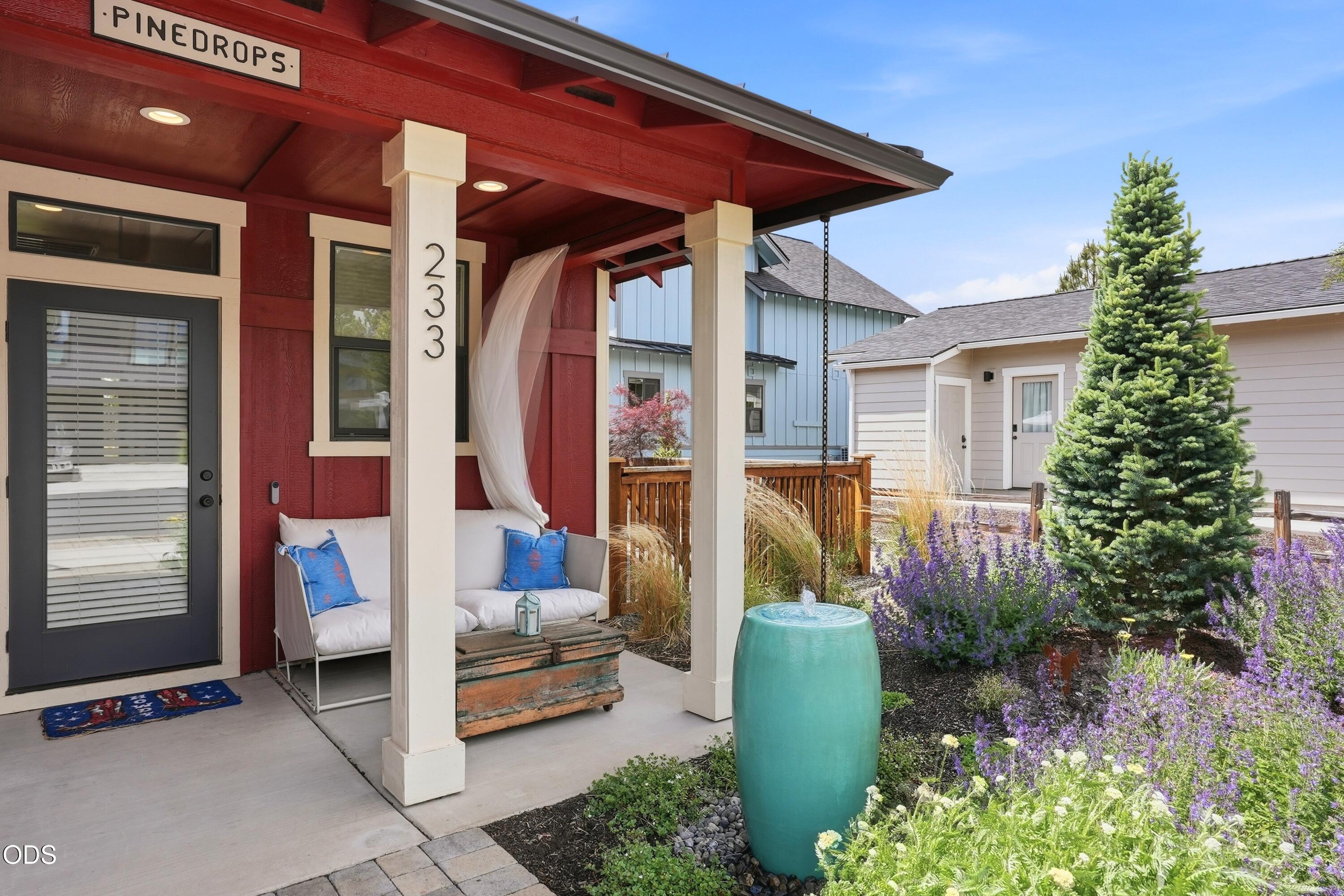 233 W Heising Drive