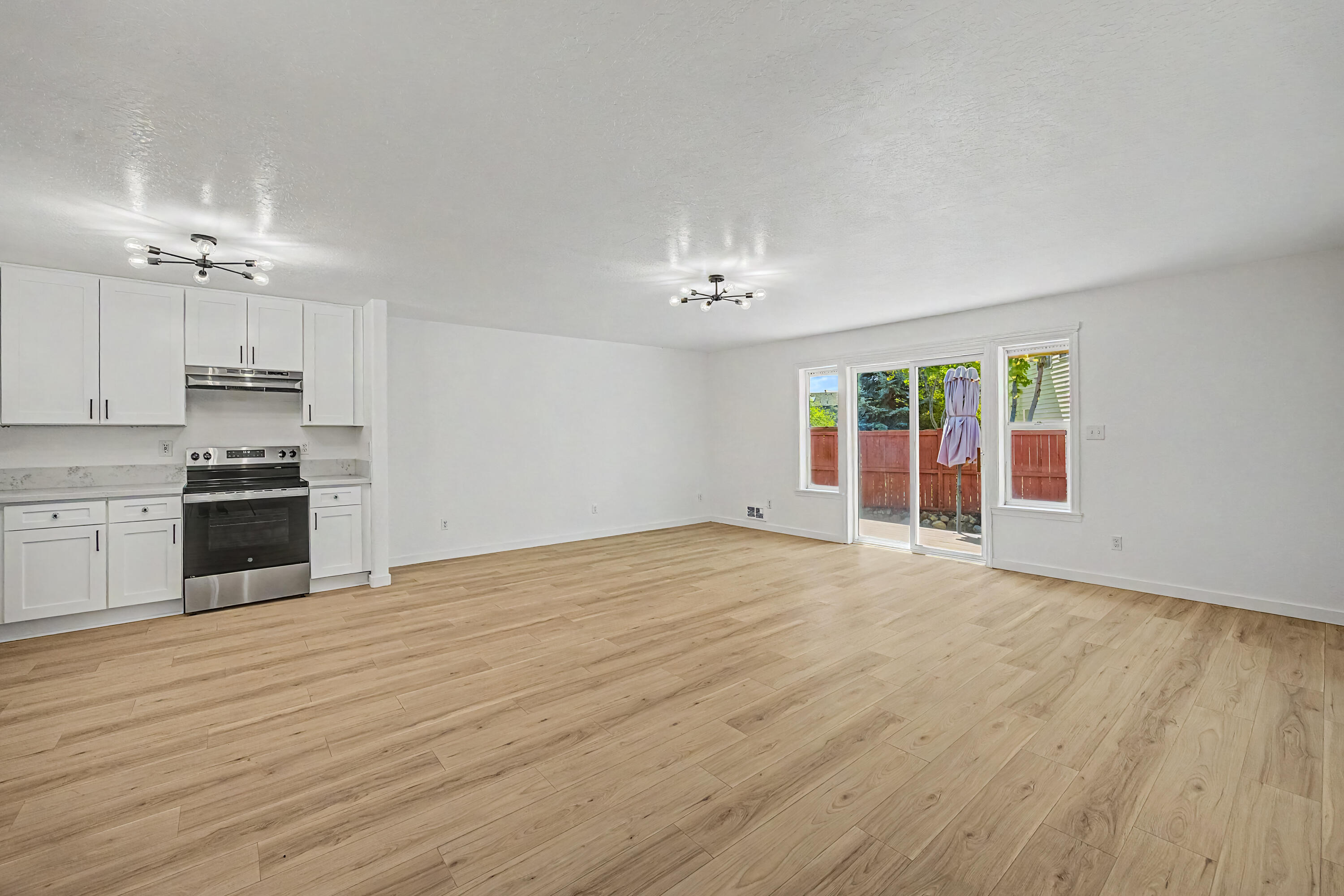 62803 Snowcap Court