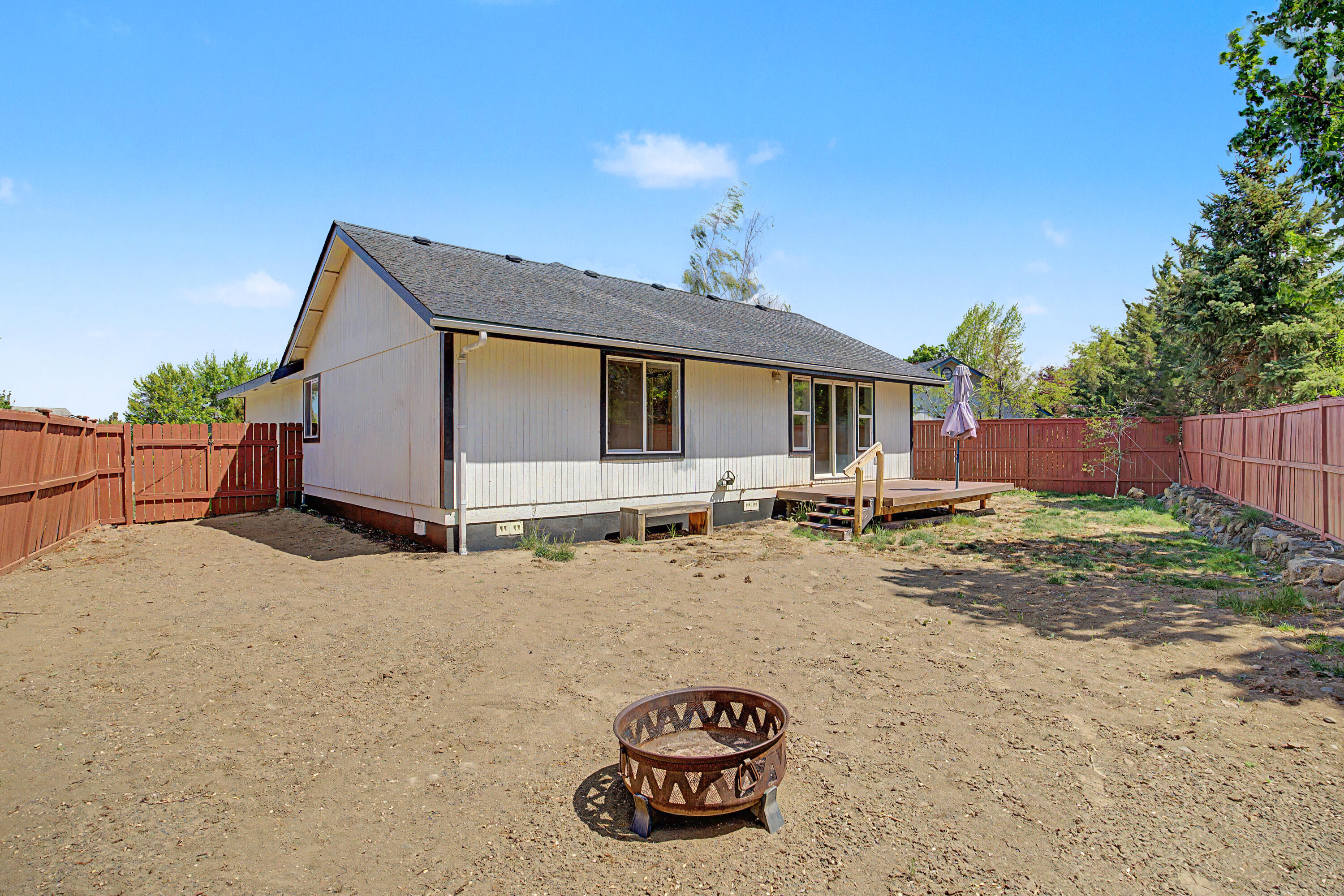 62803 Snowcap Court
