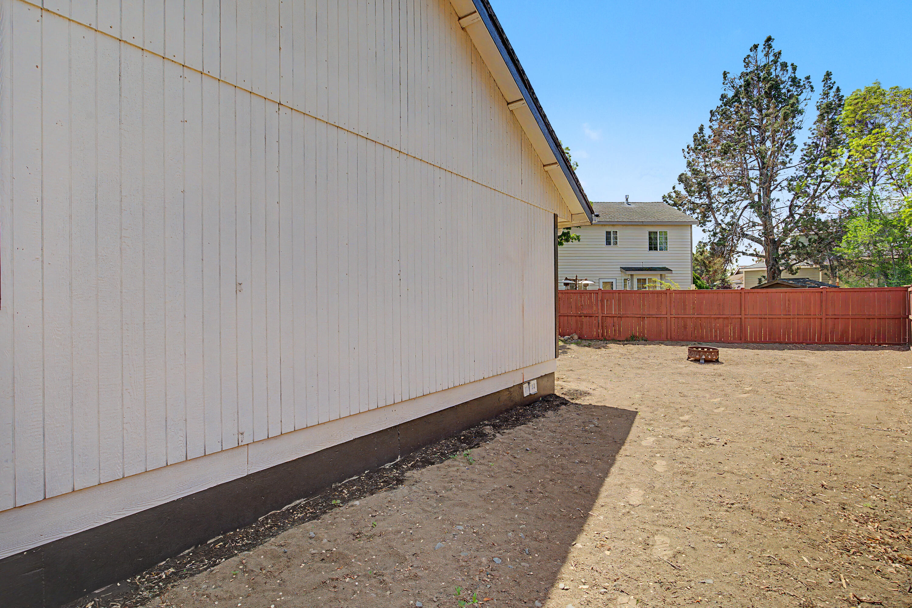 62803 Snowcap Court