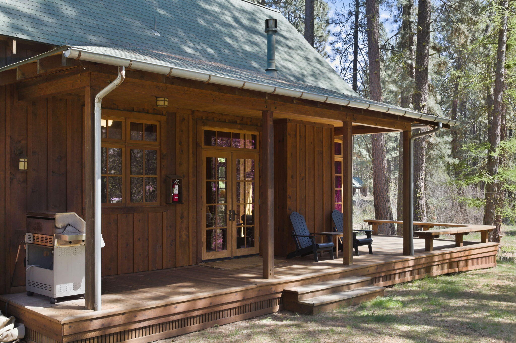 13375 SW Forest Service Road, Cabin 18 U1