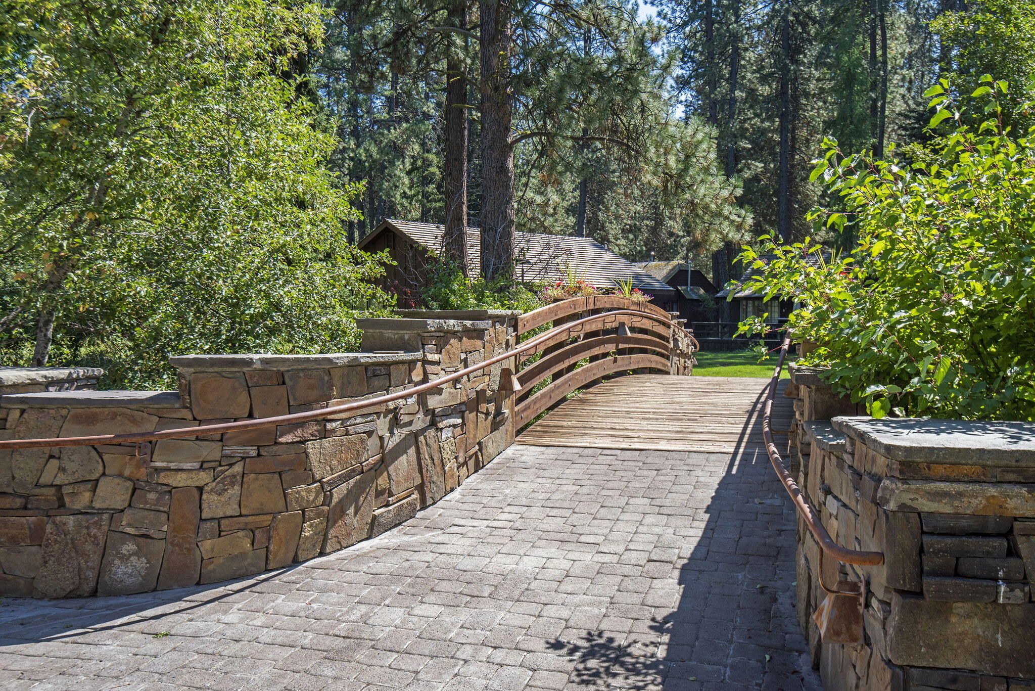 13375 SW Forest Service Road, Cabin 18 U1