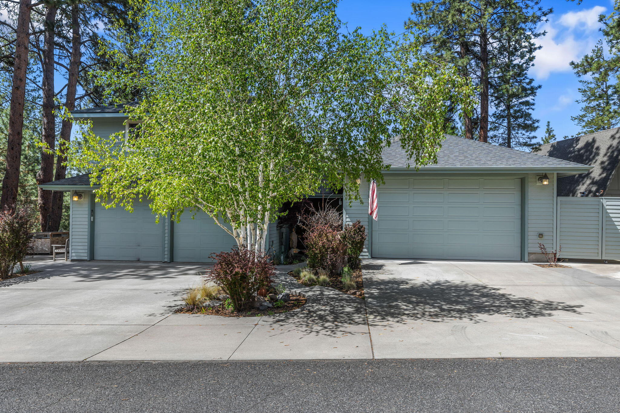 60655 River Bend Drive