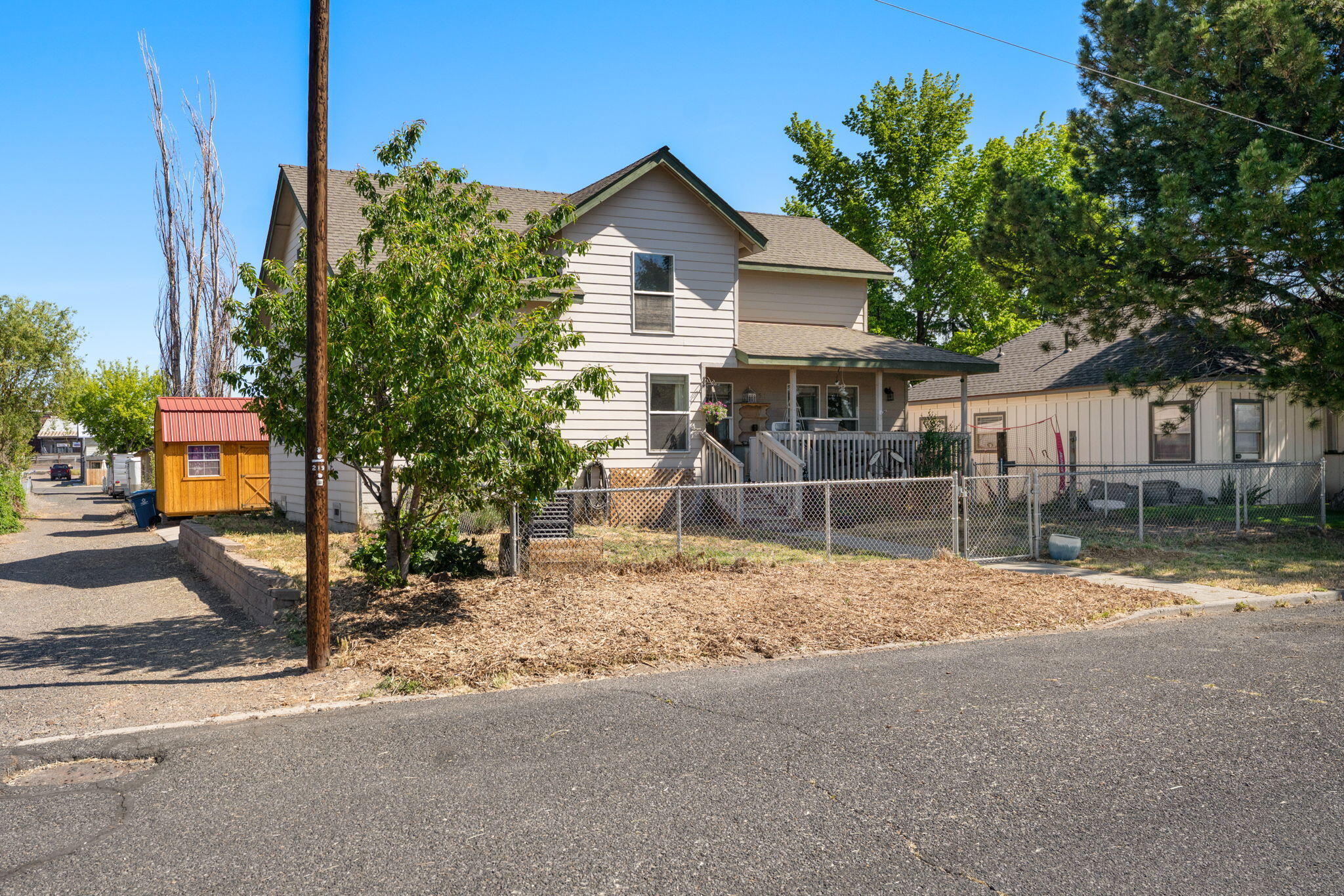 251 NW 8th Street