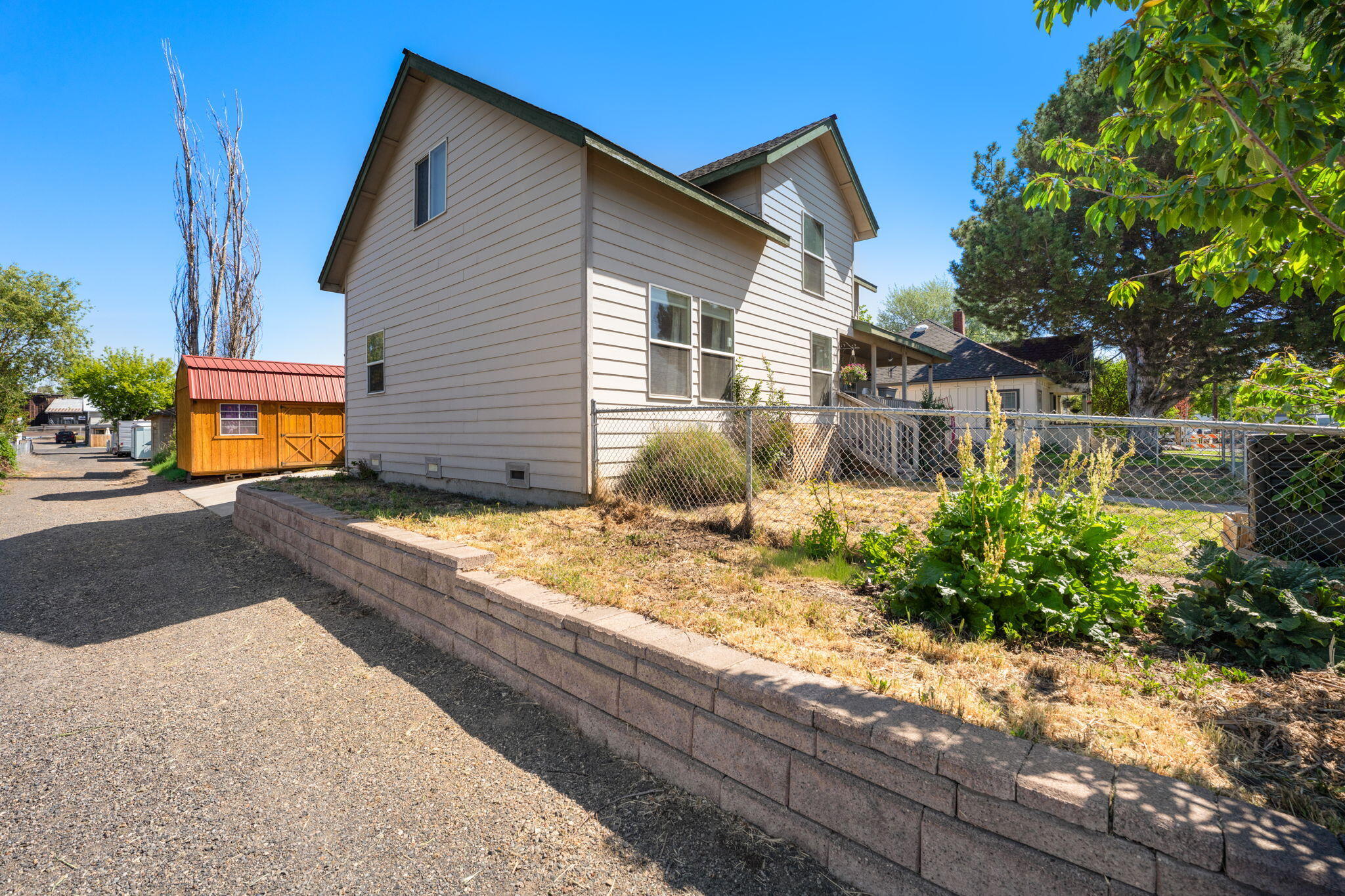 251 NW 8th Street