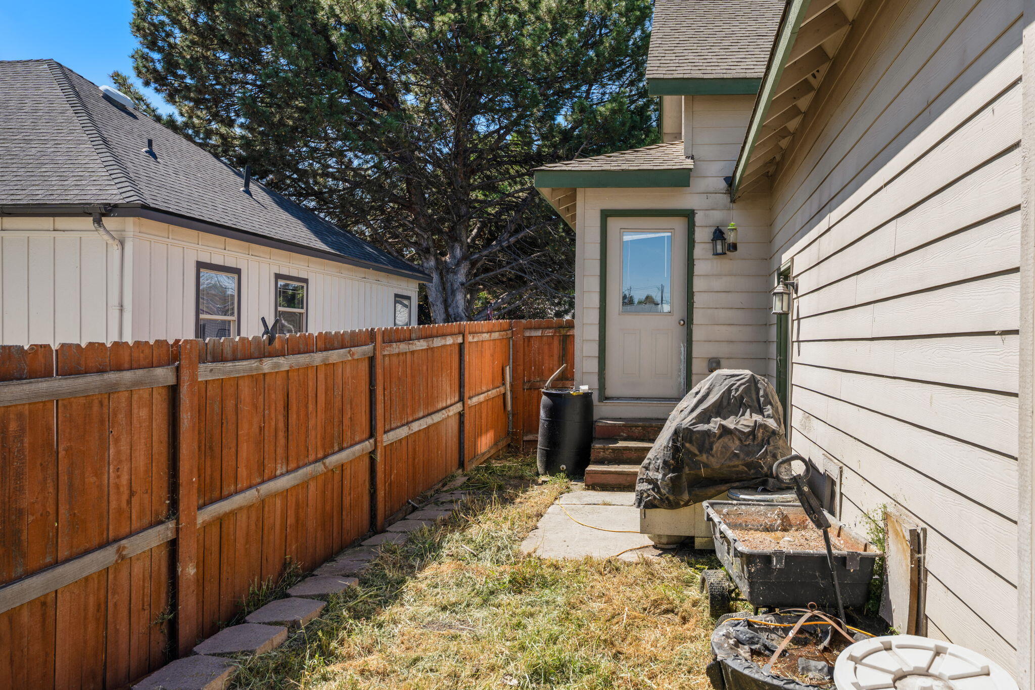 251 NW 8th Street