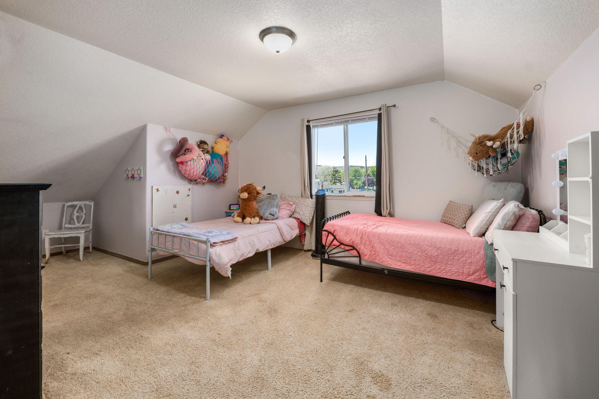 251 NW 8th Street
