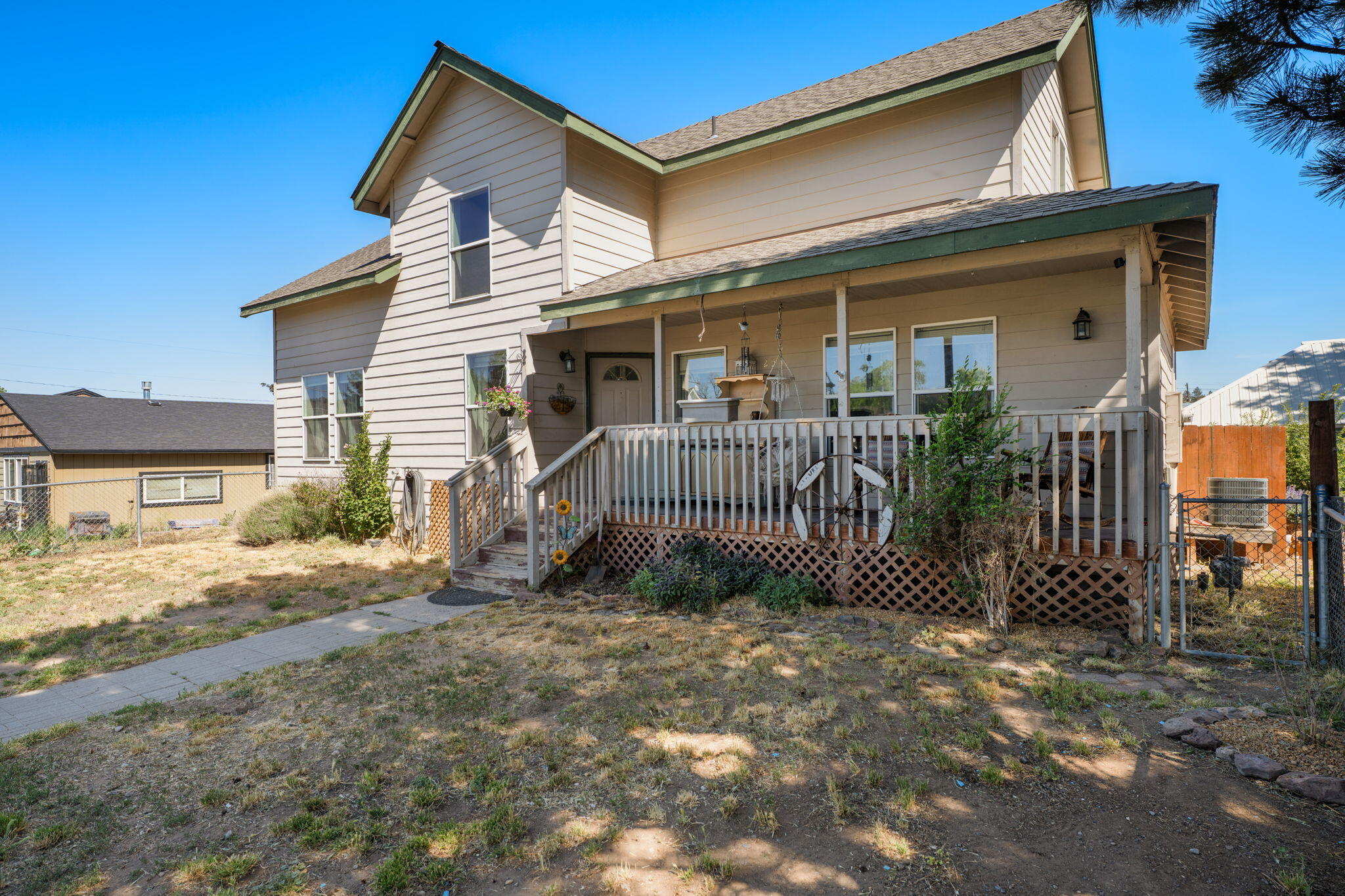 251 NW 8th Street
