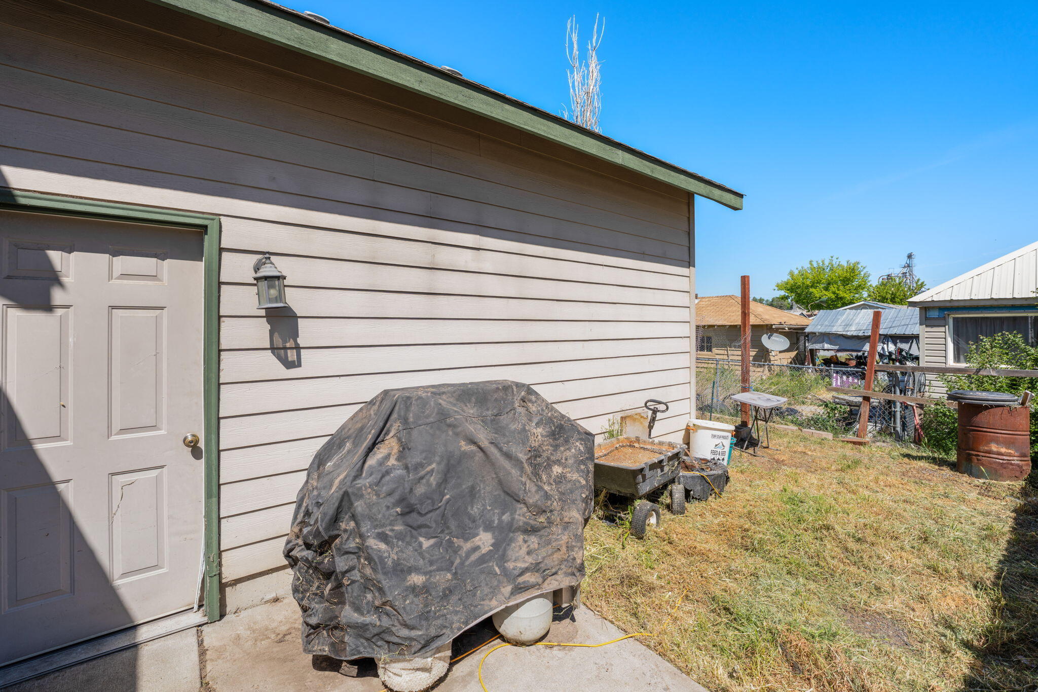 251 NW 8th Street