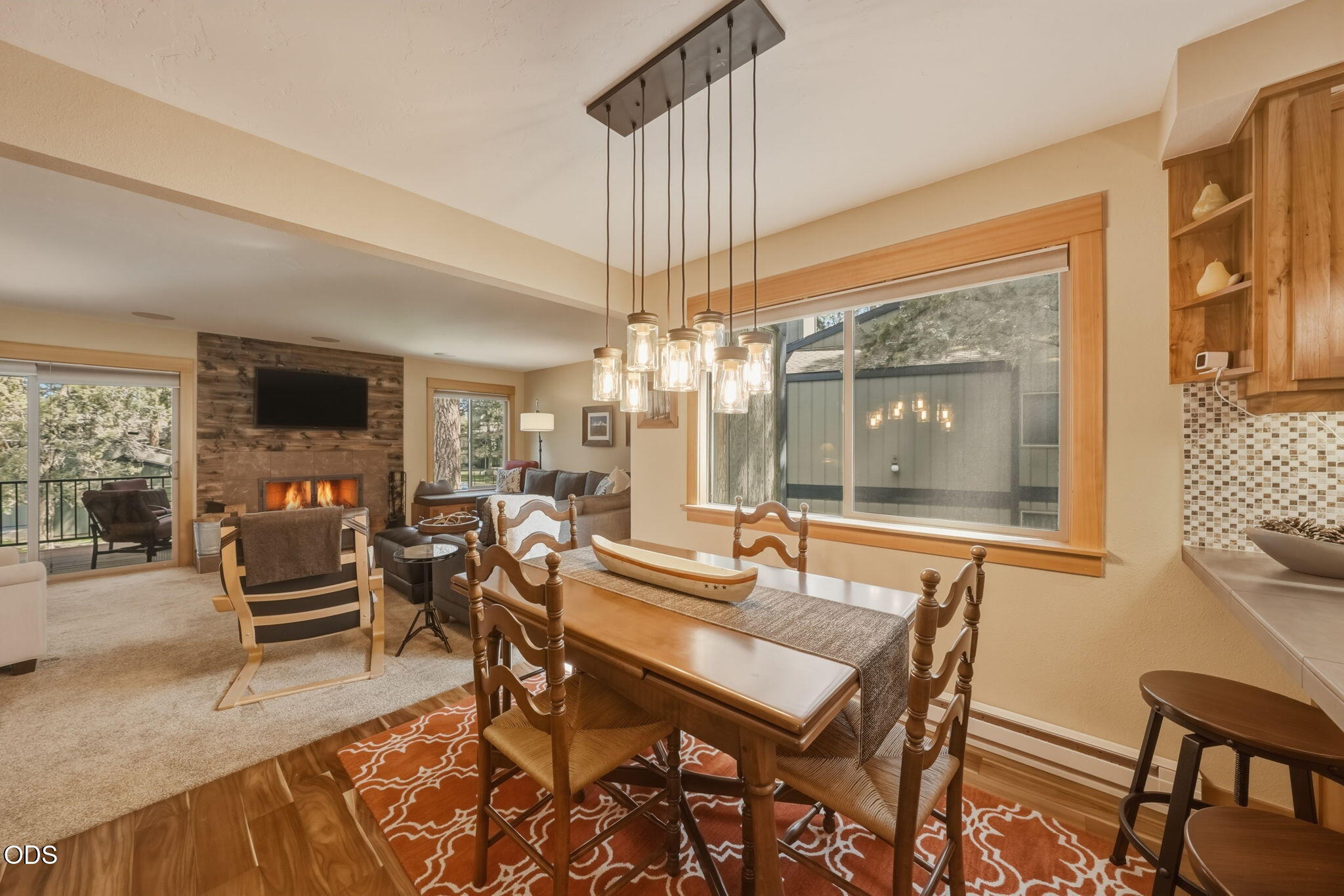 807 E Desperado, UNIT 202