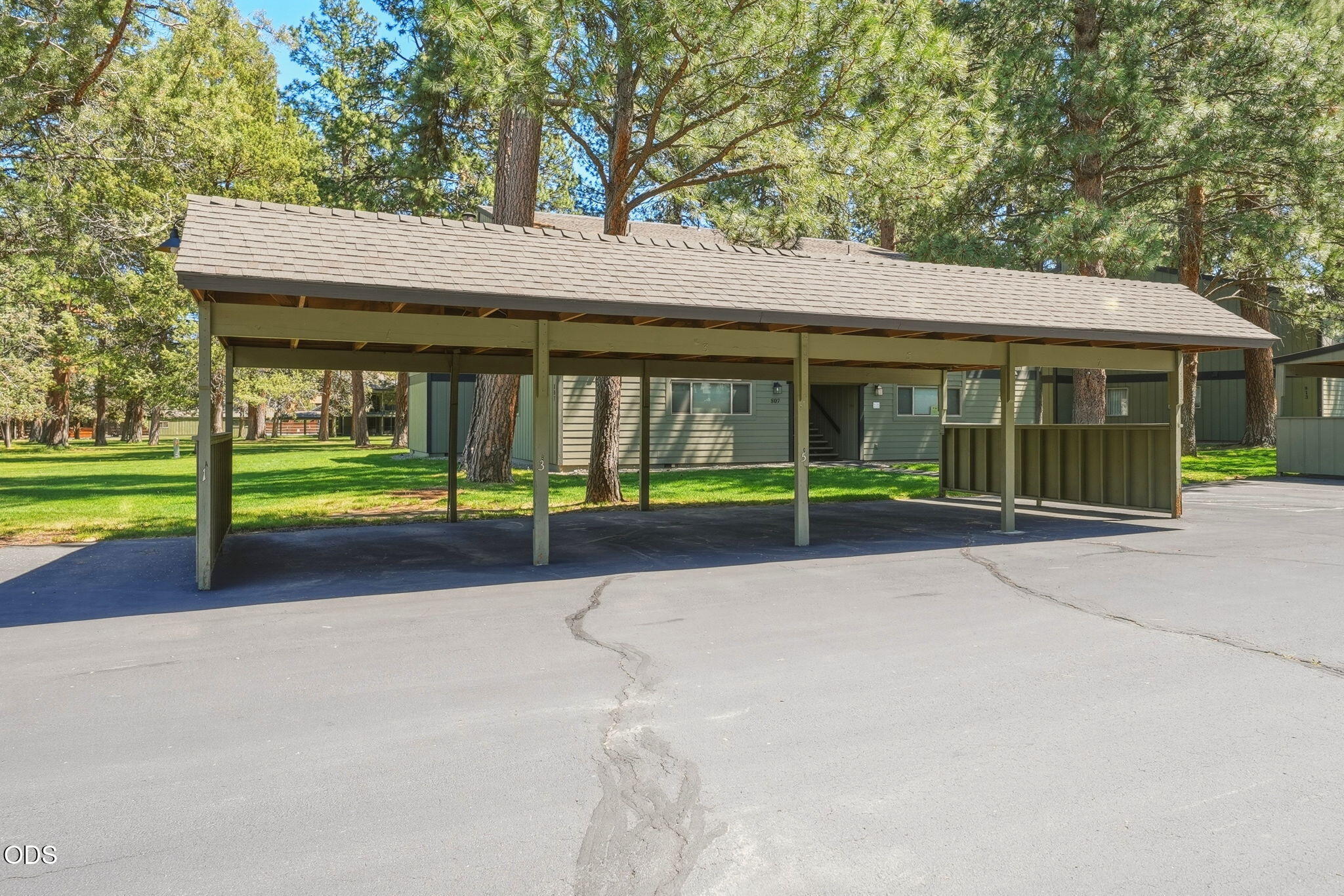 807 E Desperado, UNIT 202