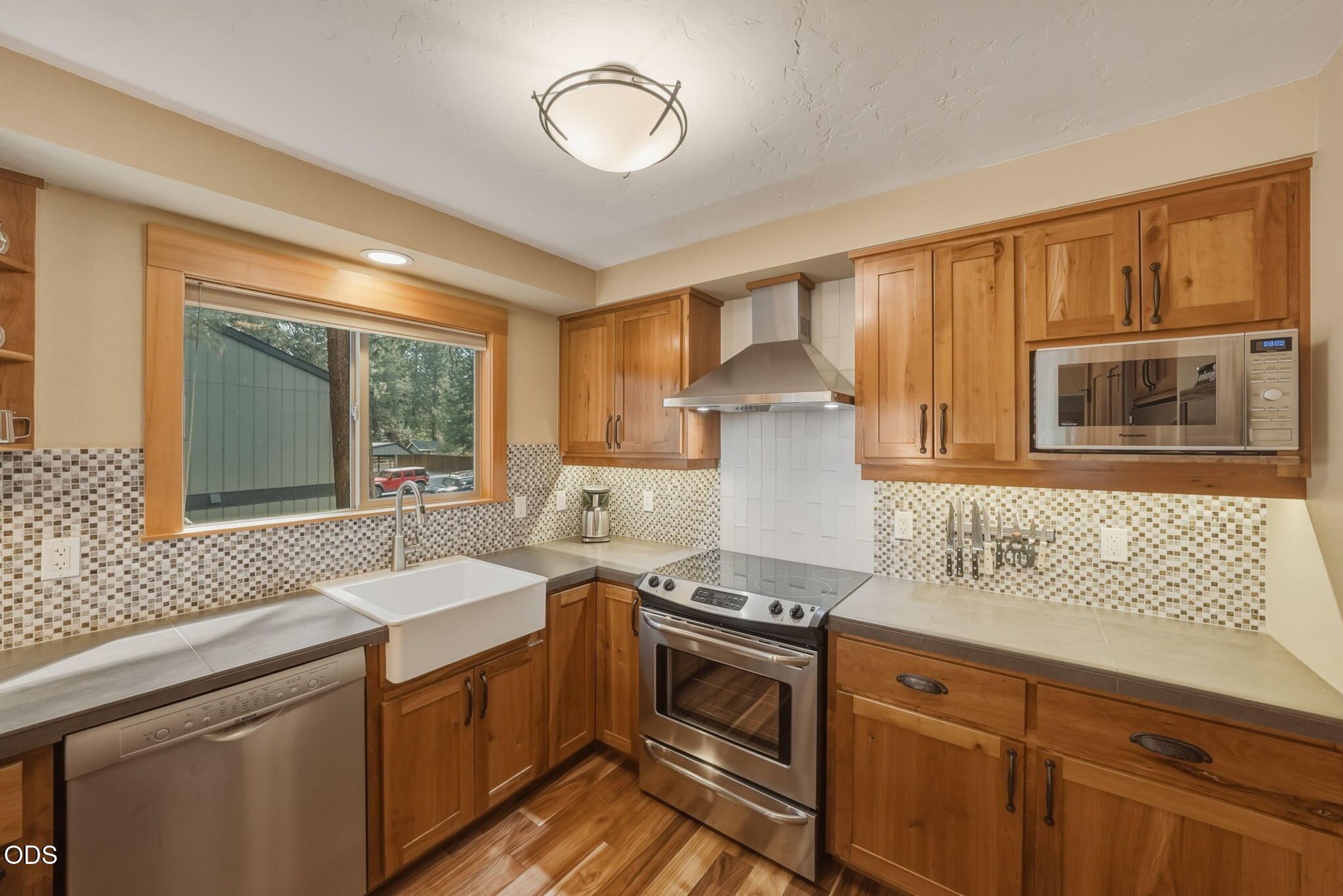 807 E Desperado, UNIT 202