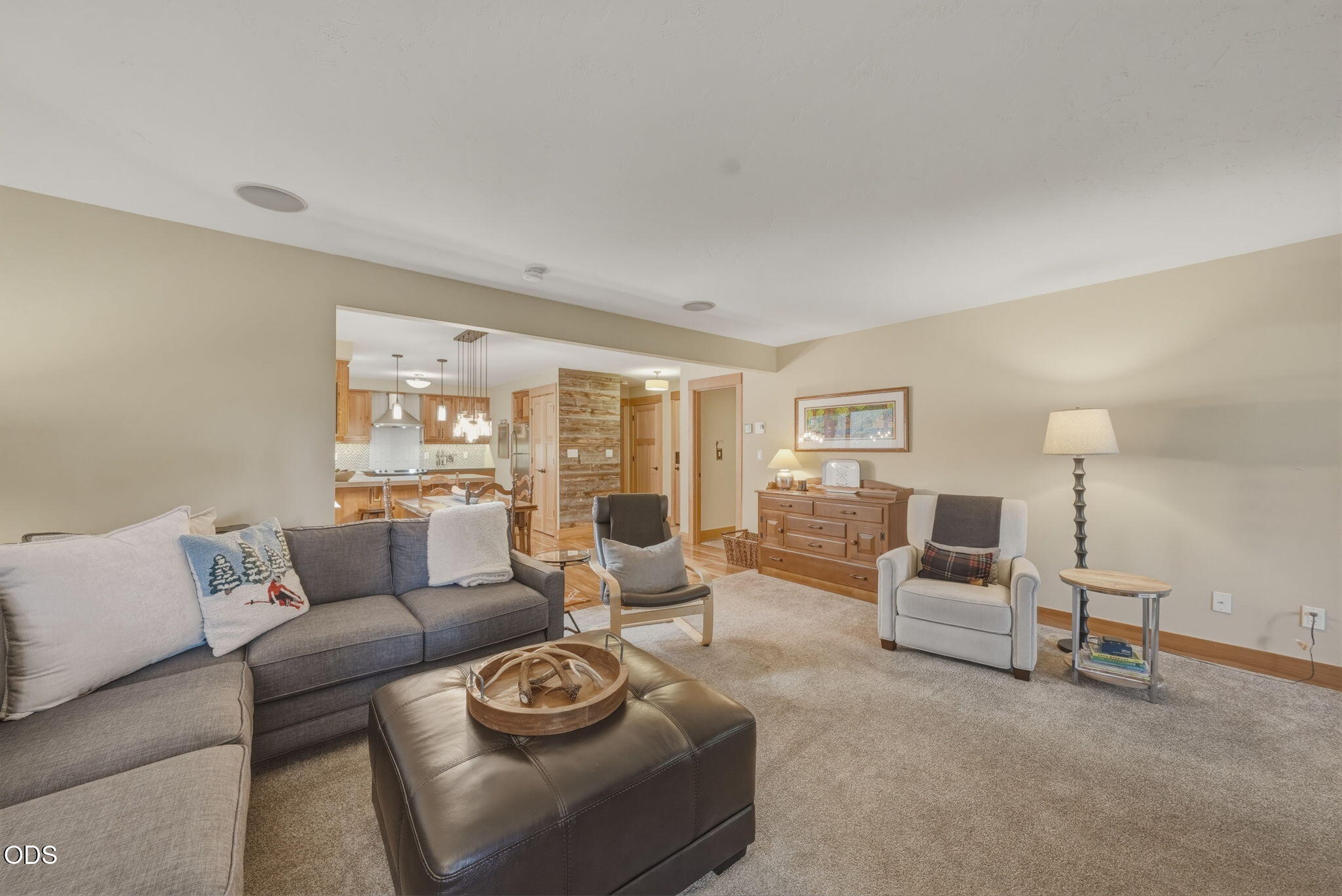 807 E Desperado, UNIT 202