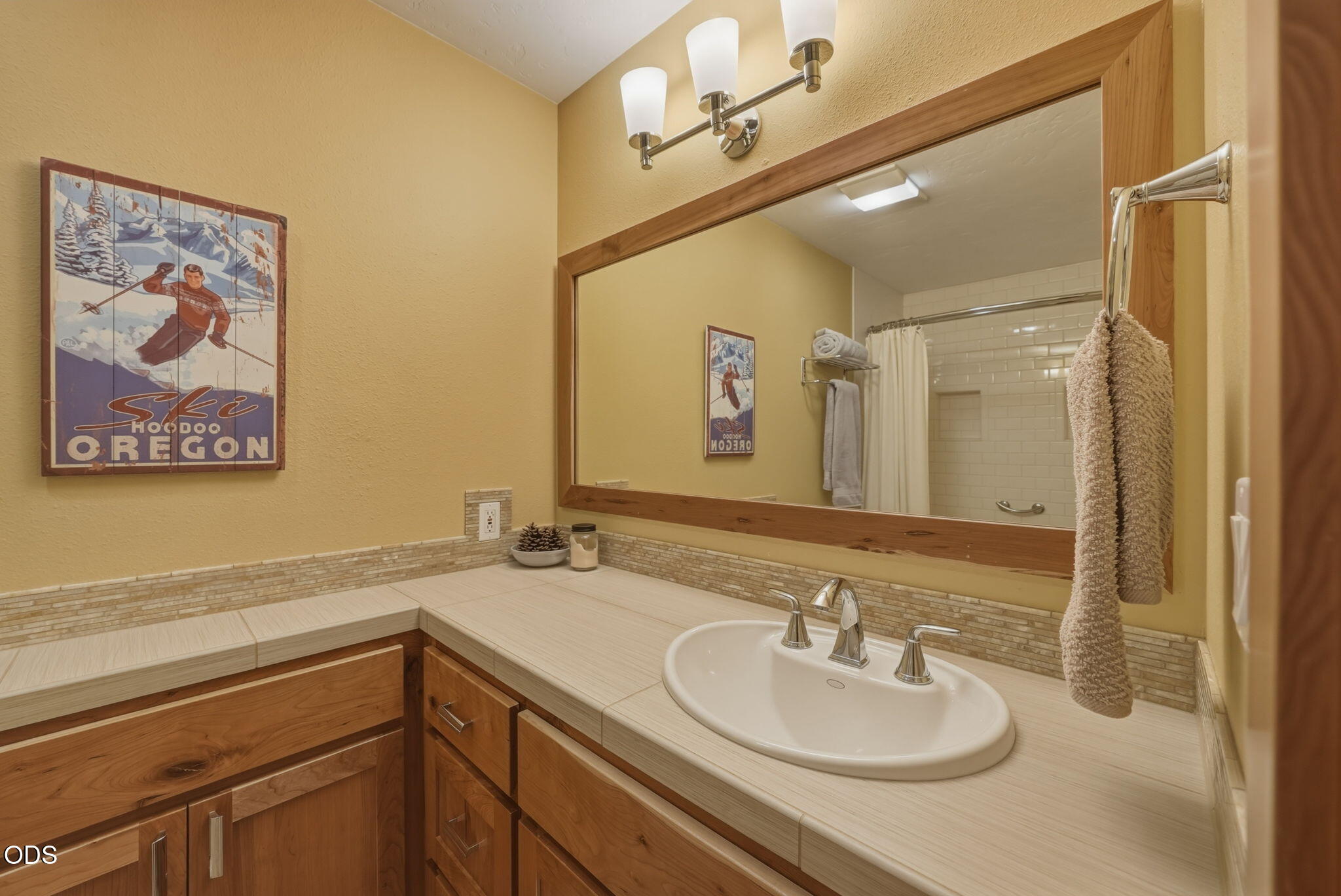 807 E Desperado, UNIT 202