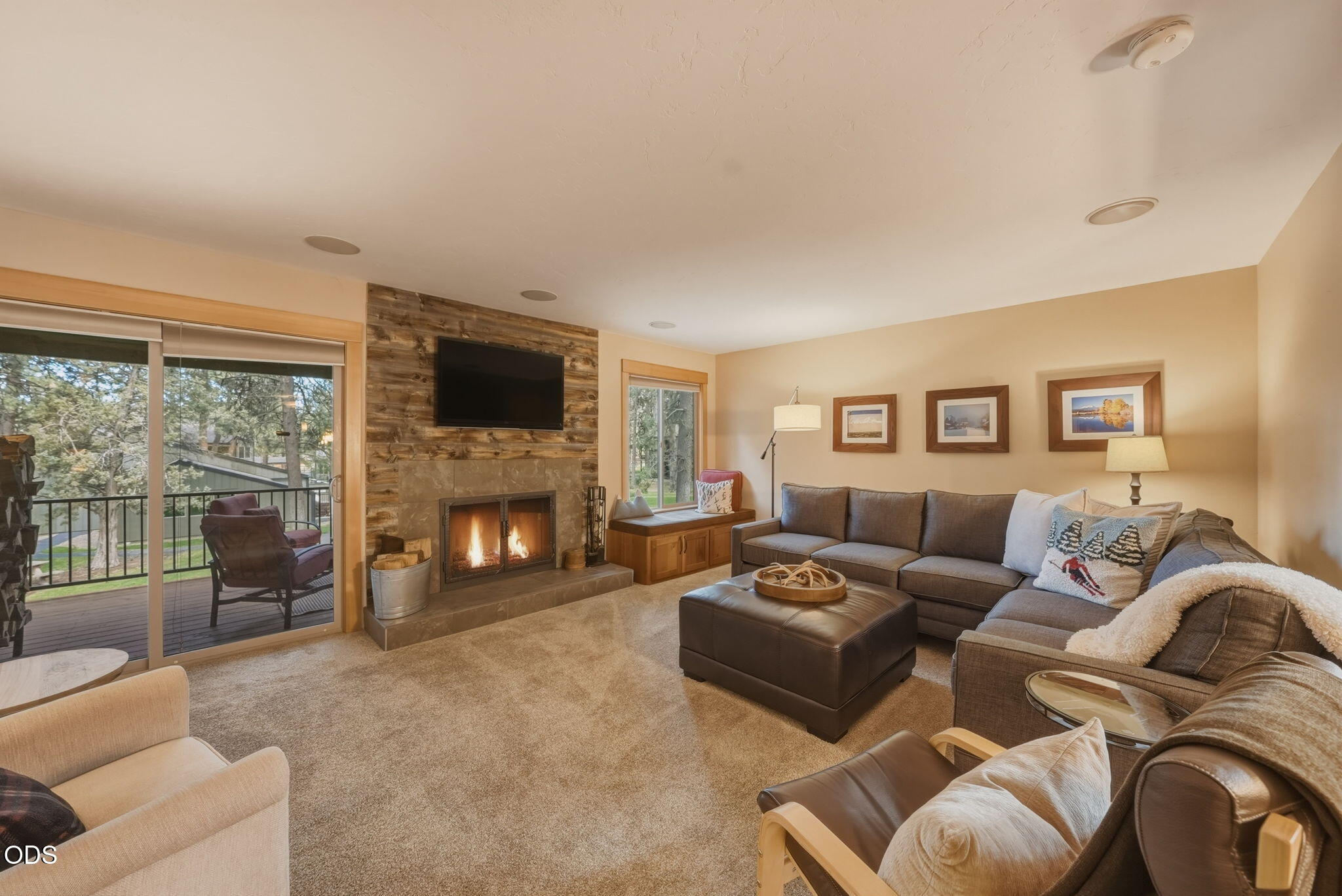 807 E Desperado, UNIT 202