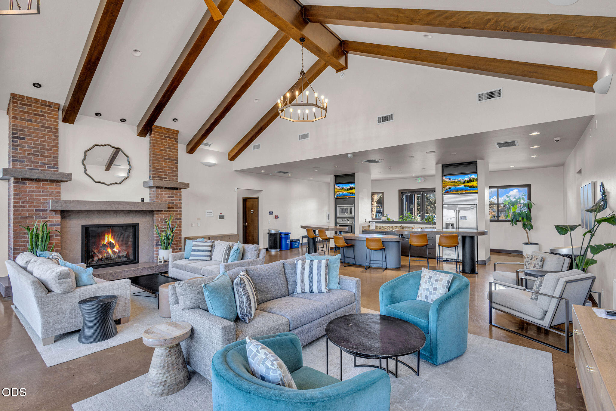 61094 SE Sydney Harbor Drive