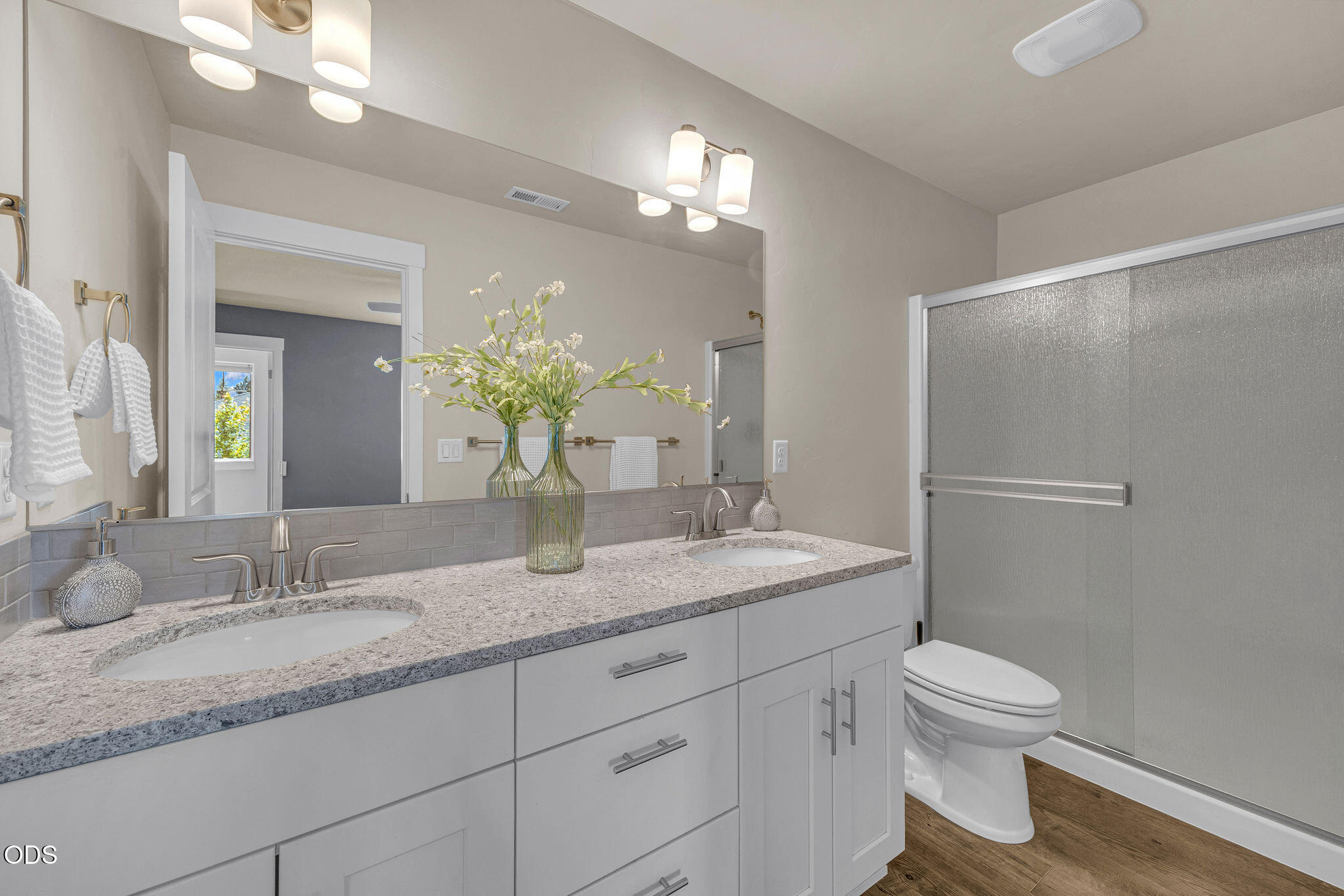 61094 SE Sydney Harbor Drive