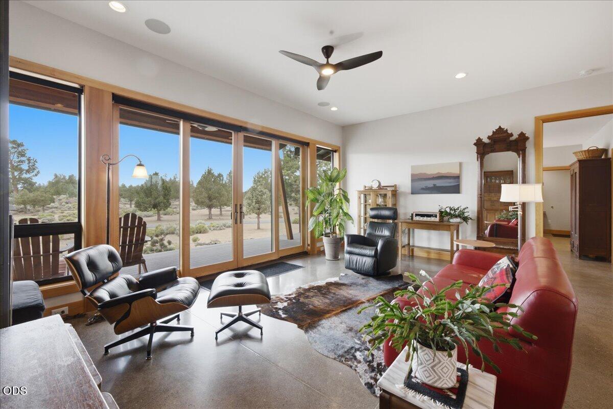 17740 Ox Spur Court