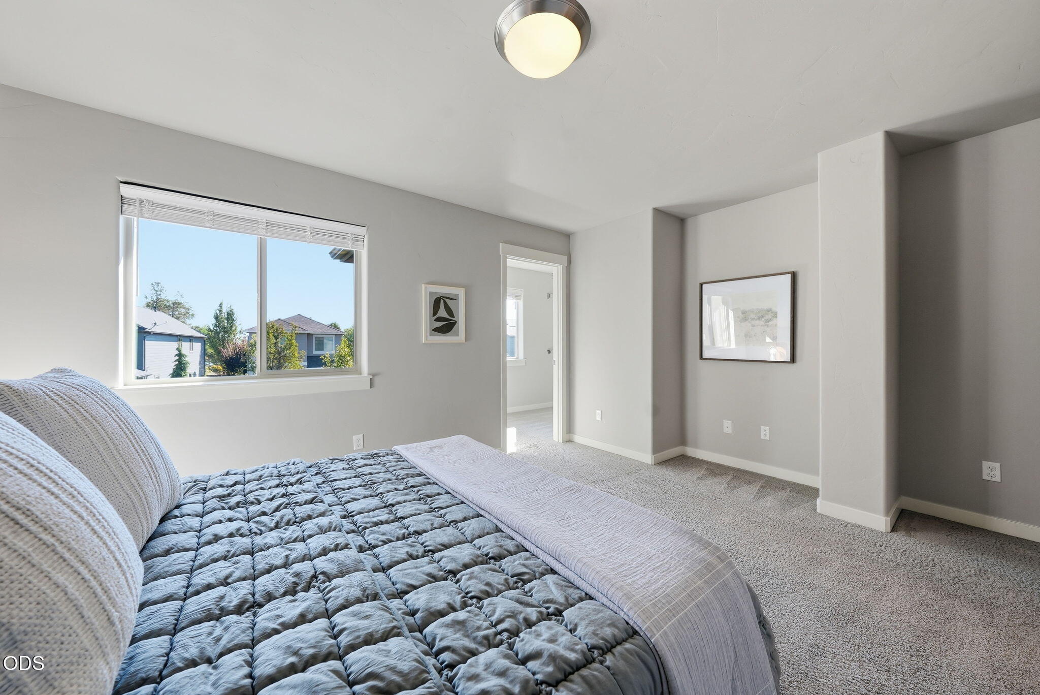 3433 SW 28th Street