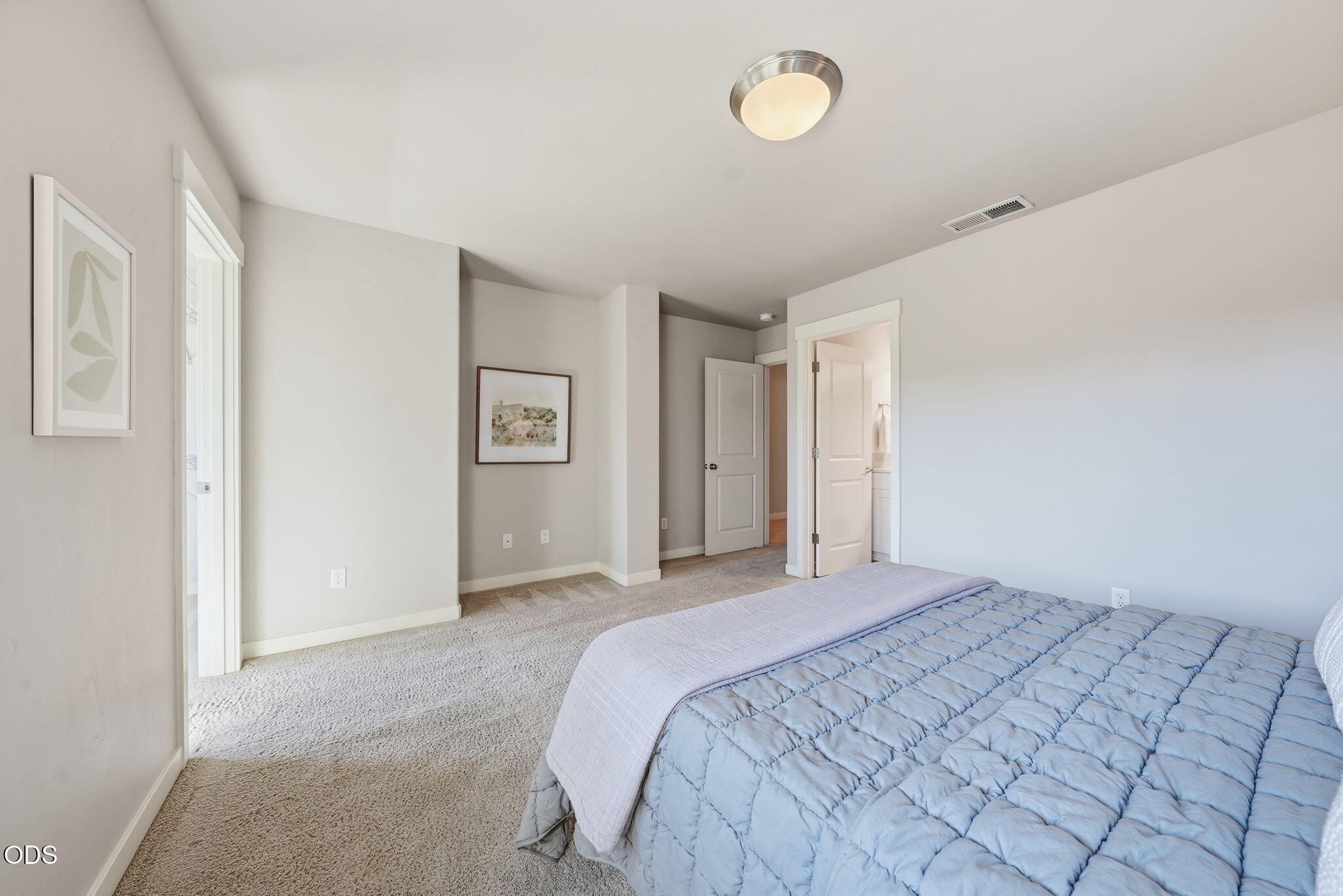 3433 SW 28th Street