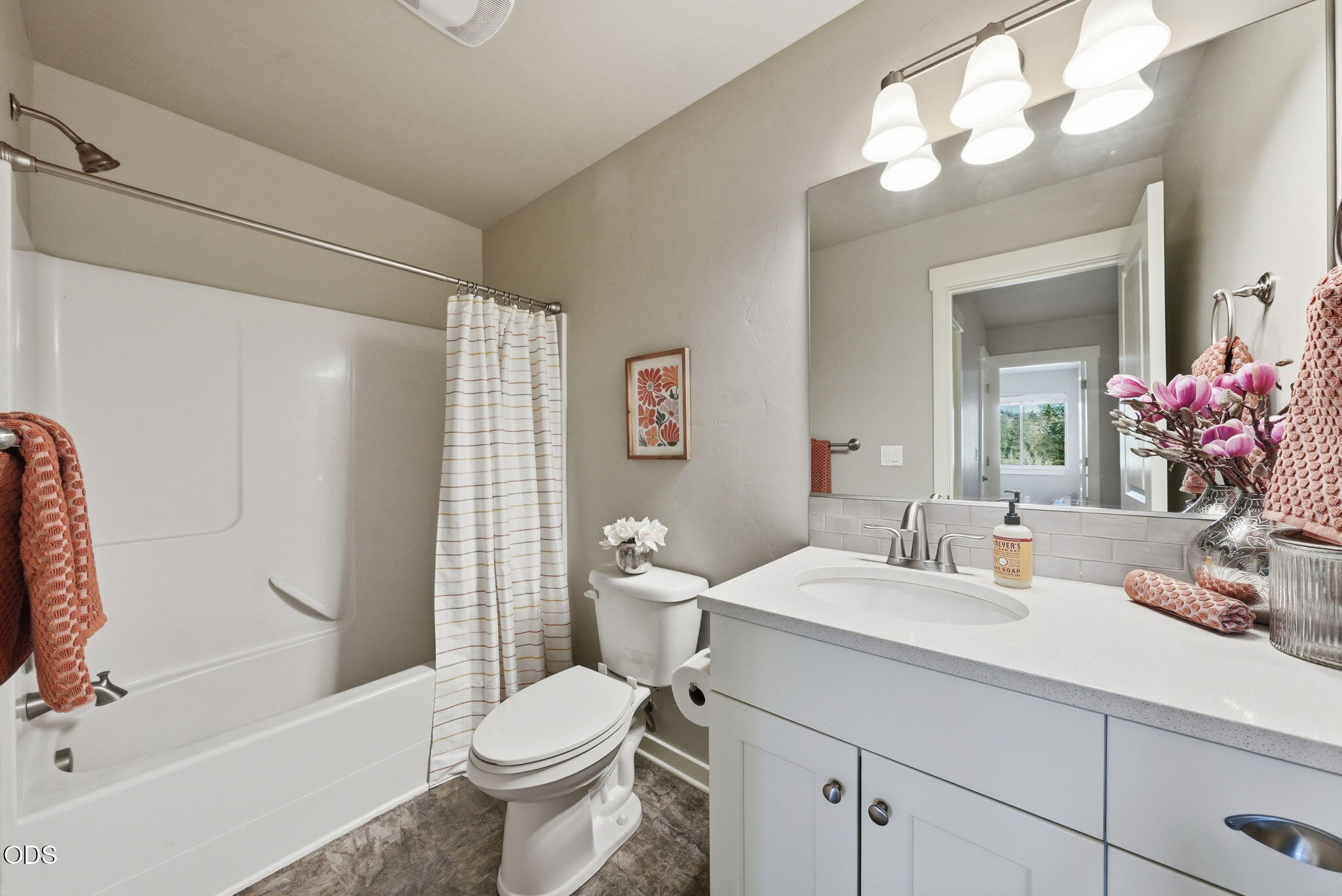 3433 SW 28th Street