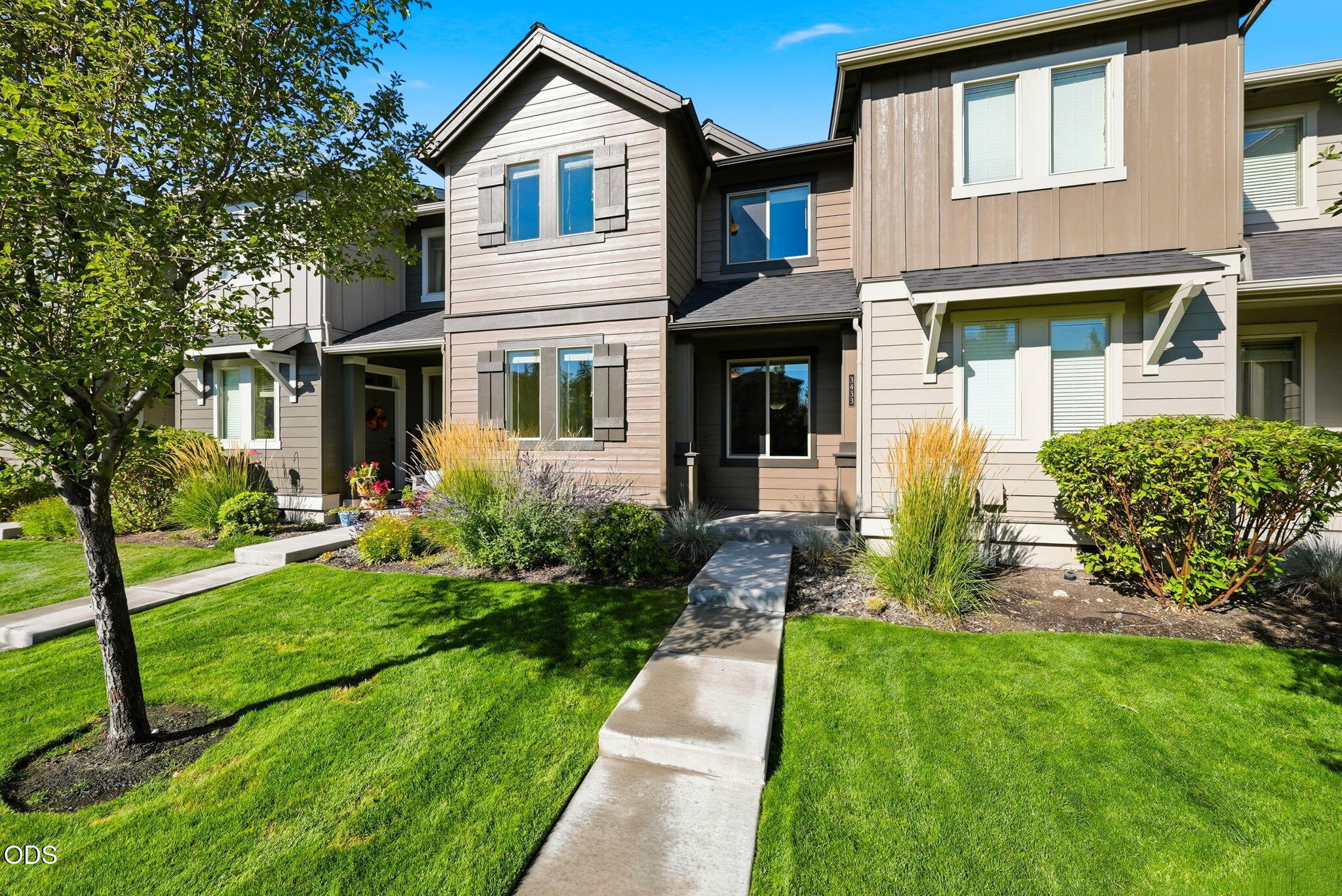 3433 SW 28th Street