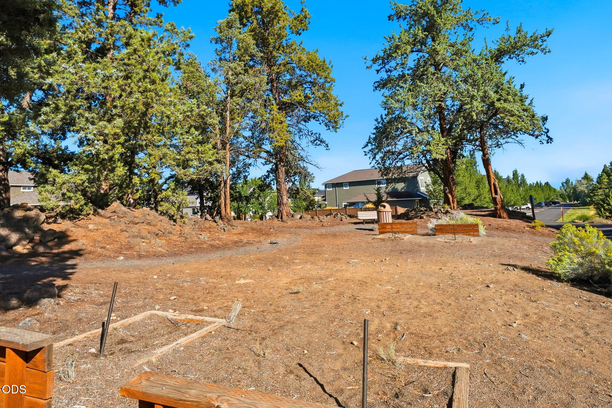 3433 SW 28th Street