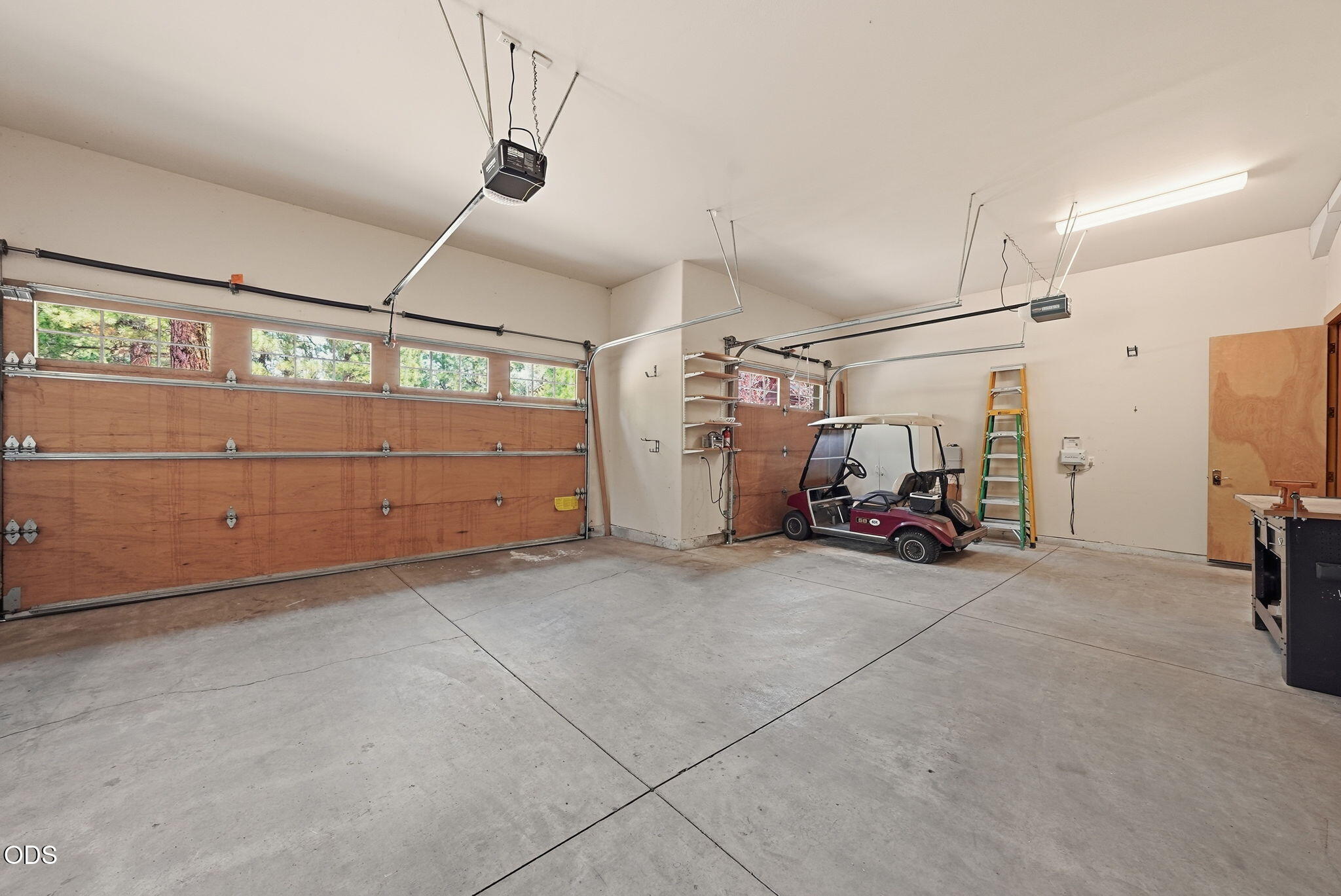 16863 Royal Coachman Drive