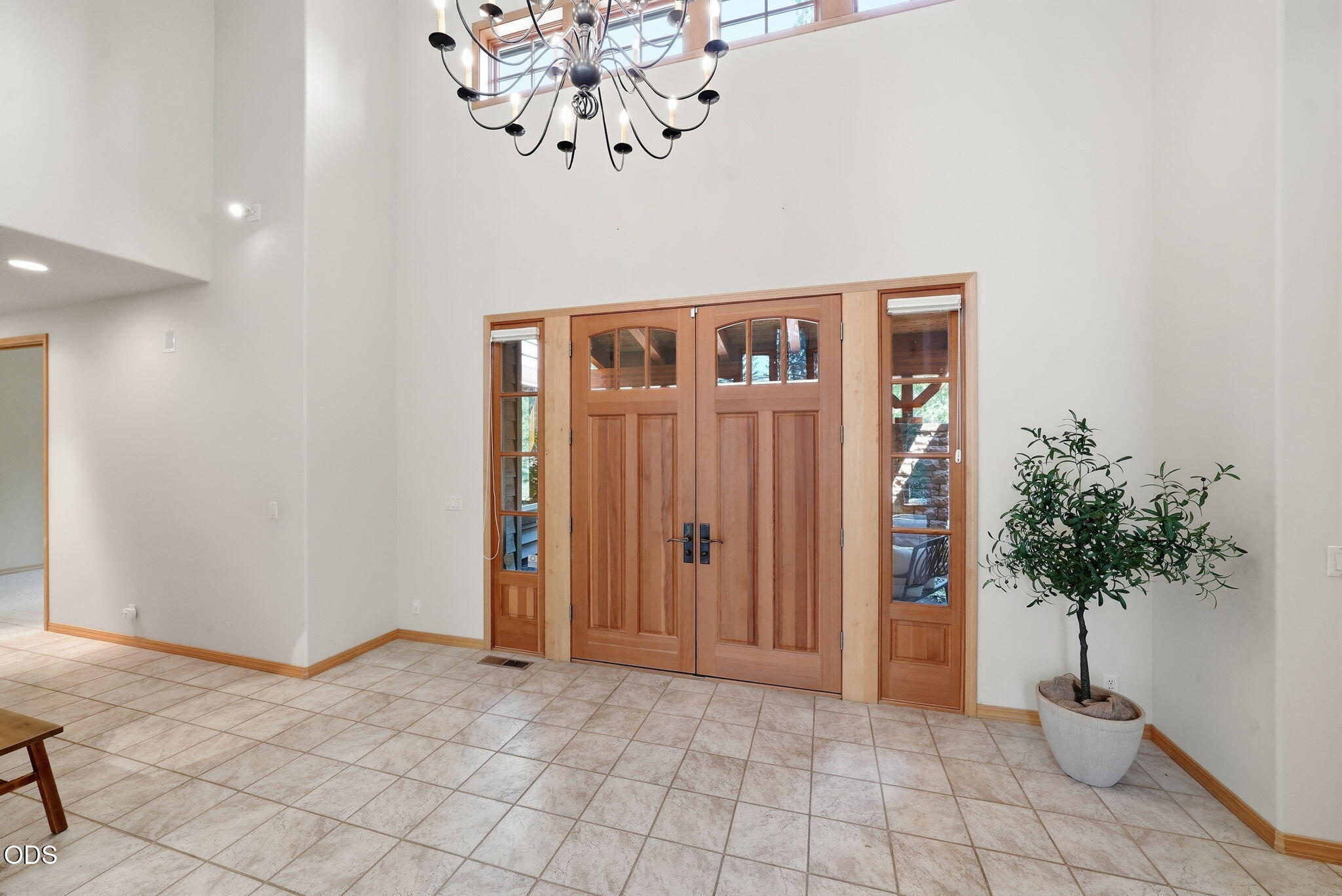 16863 Royal Coachman Drive