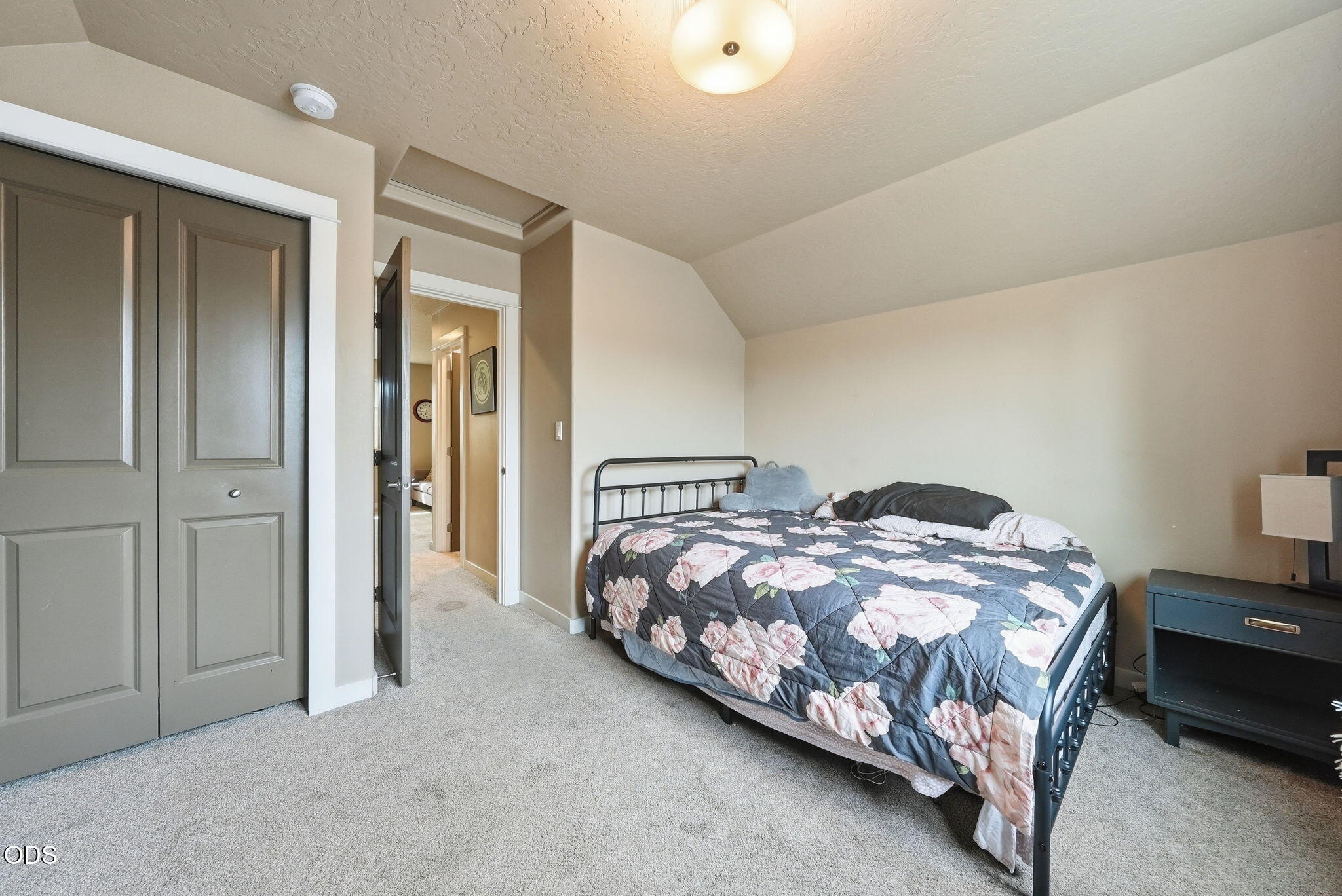681 N Meadow Lane