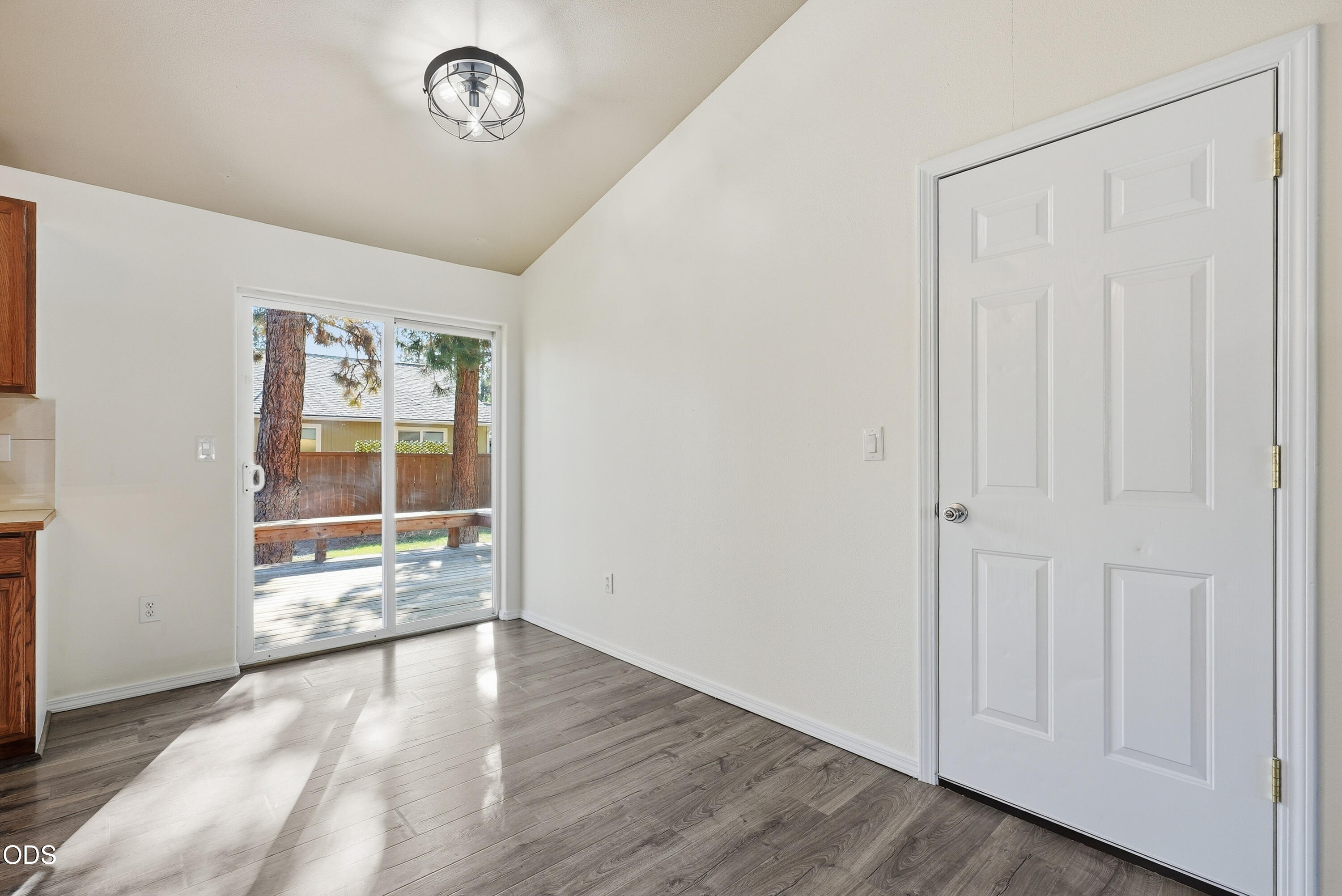 60998 Honkers Lane