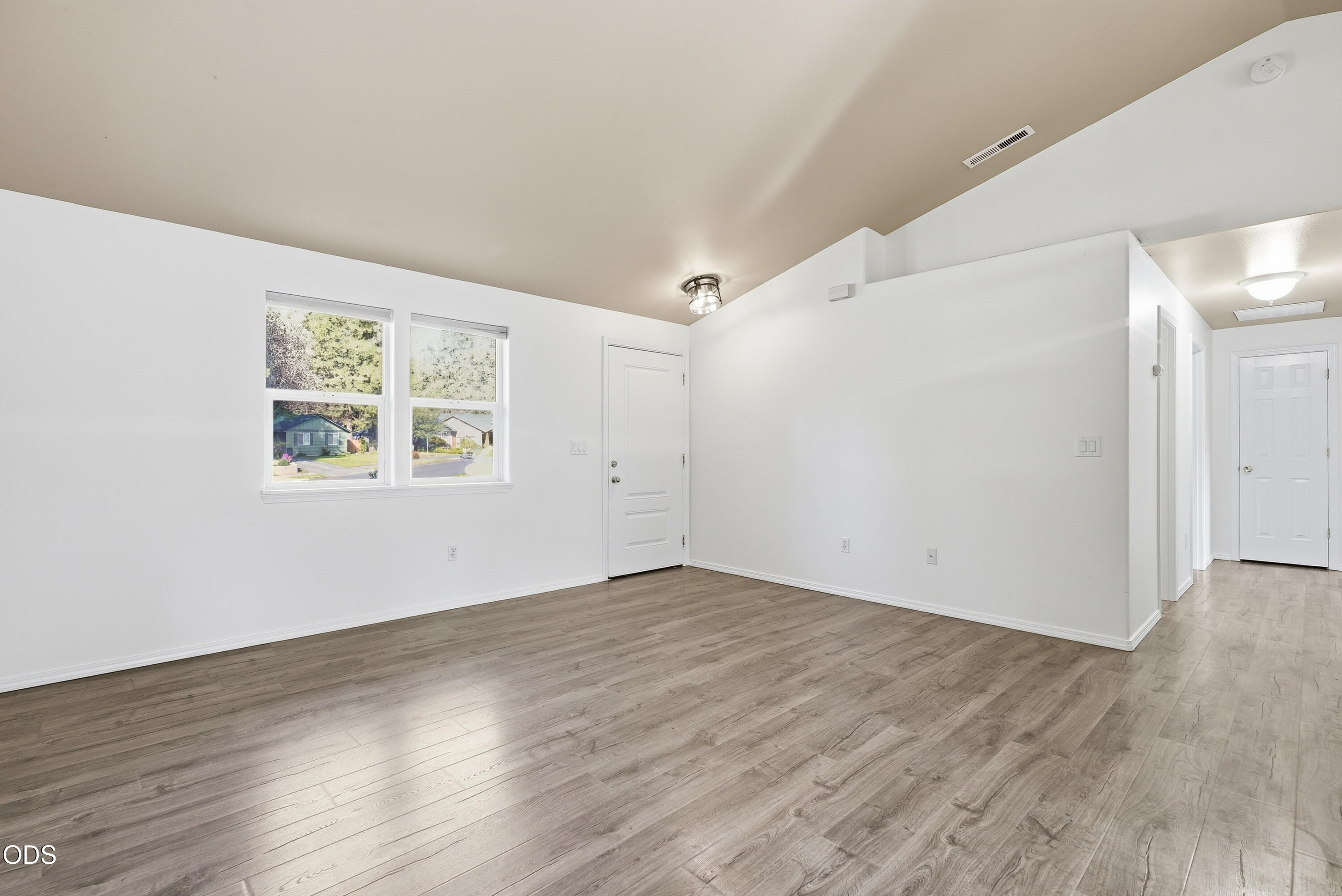 60998 Honkers Lane