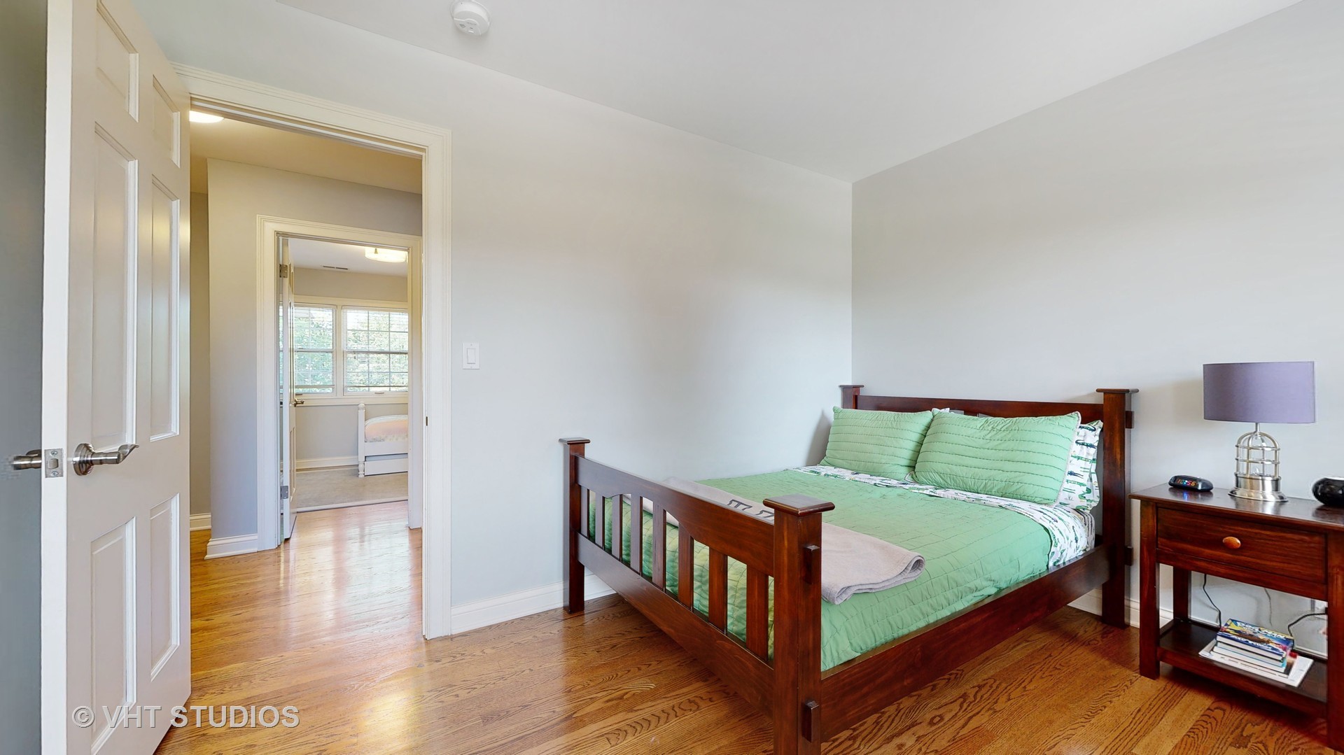 1220 N Kennicott Boulevard