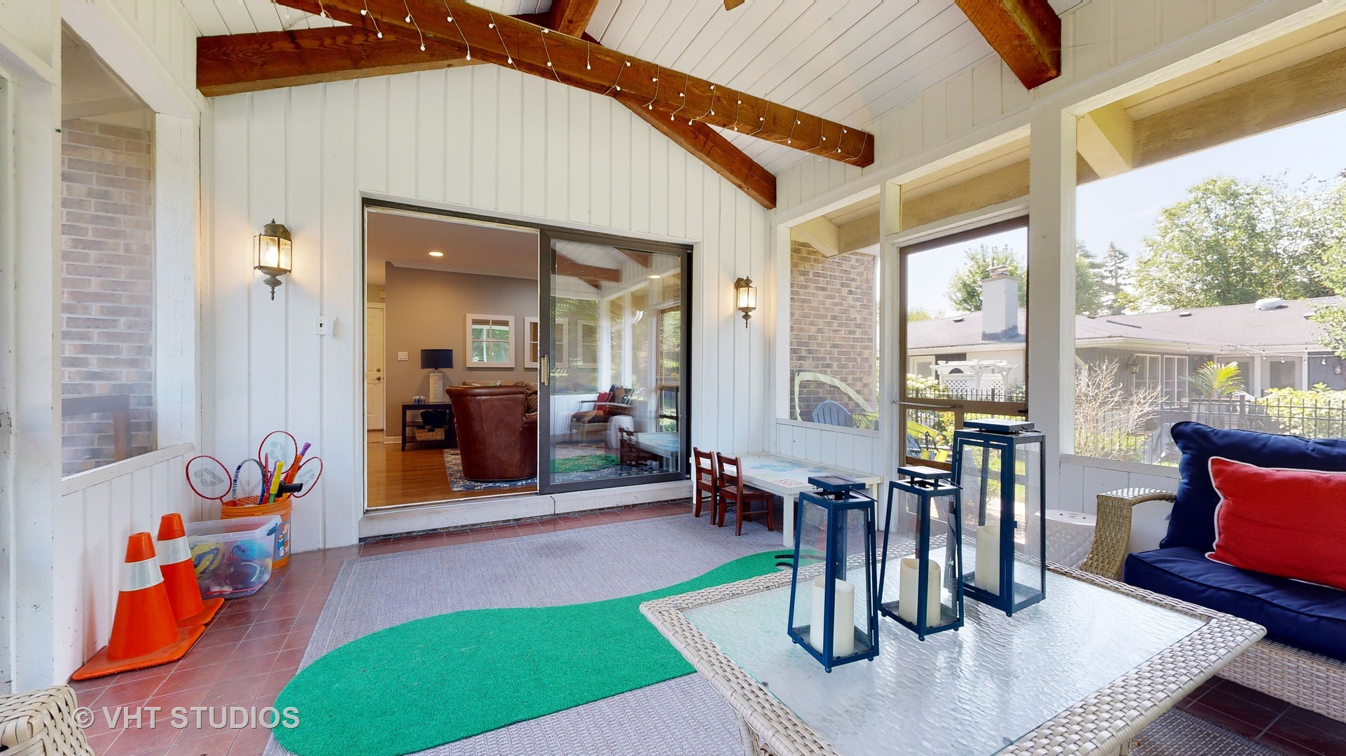 1220 N Kennicott Boulevard