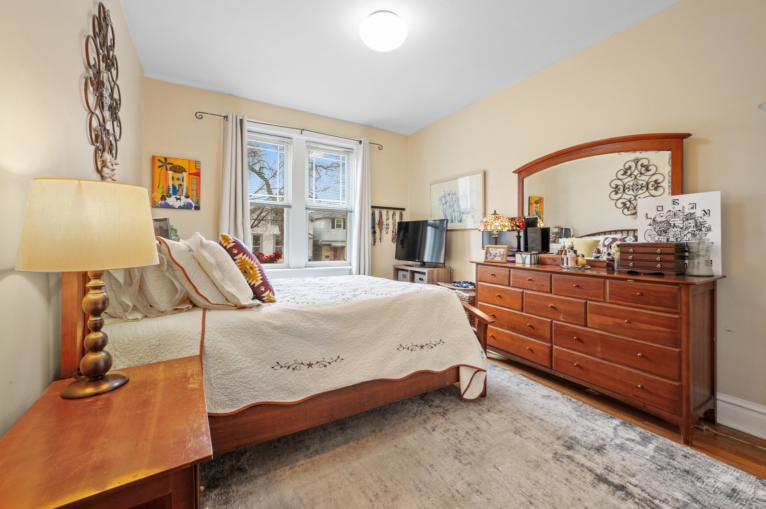 2501 N Washtenaw Avenue Unit: 1