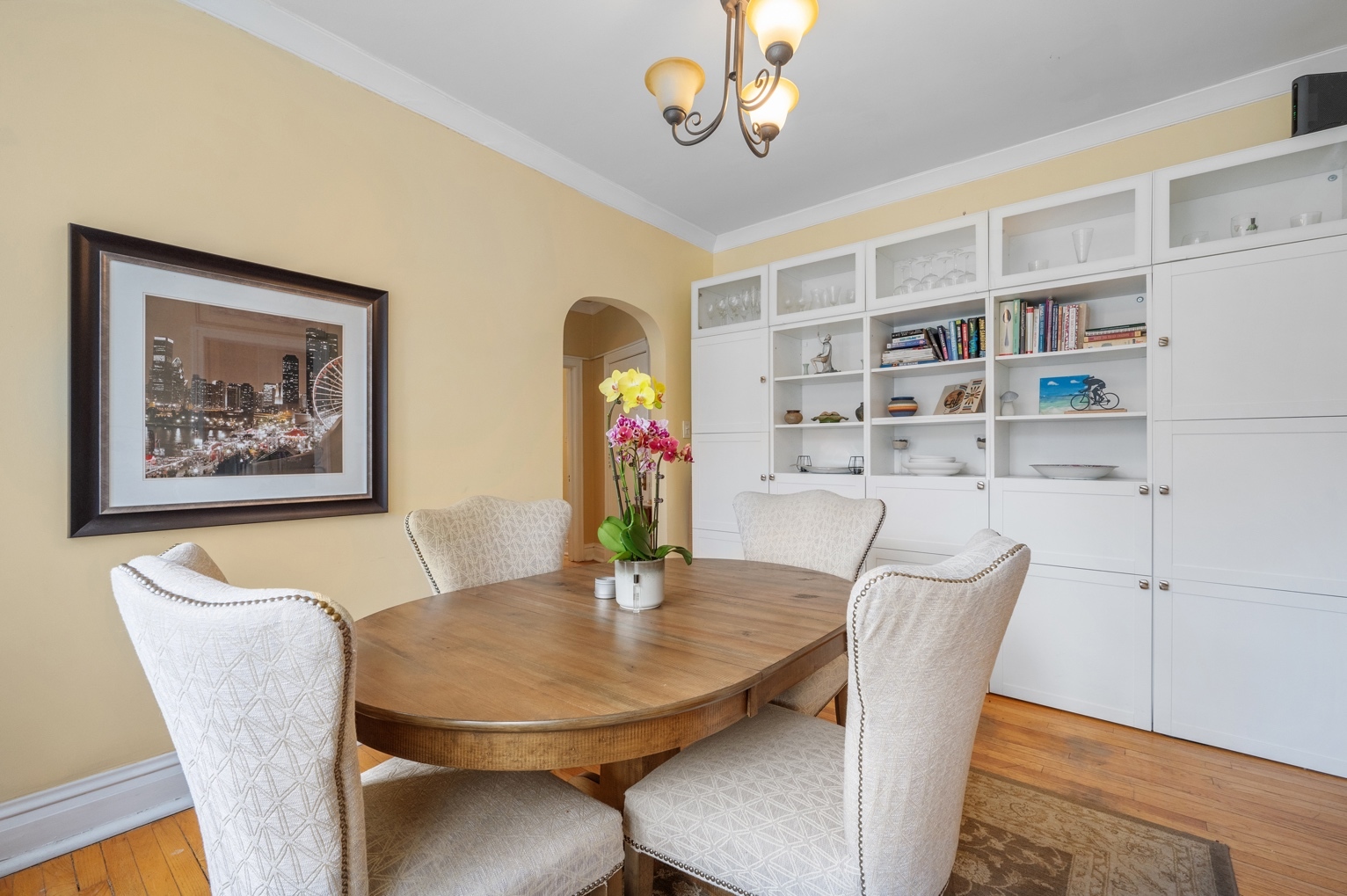 2501 N Washtenaw Avenue Unit: 1