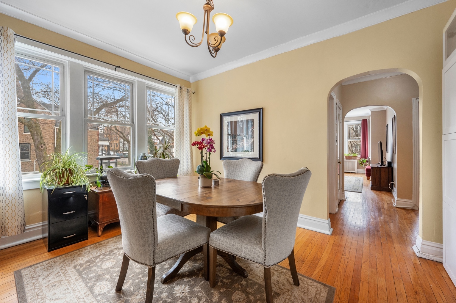 2501 N Washtenaw Avenue Unit: 1