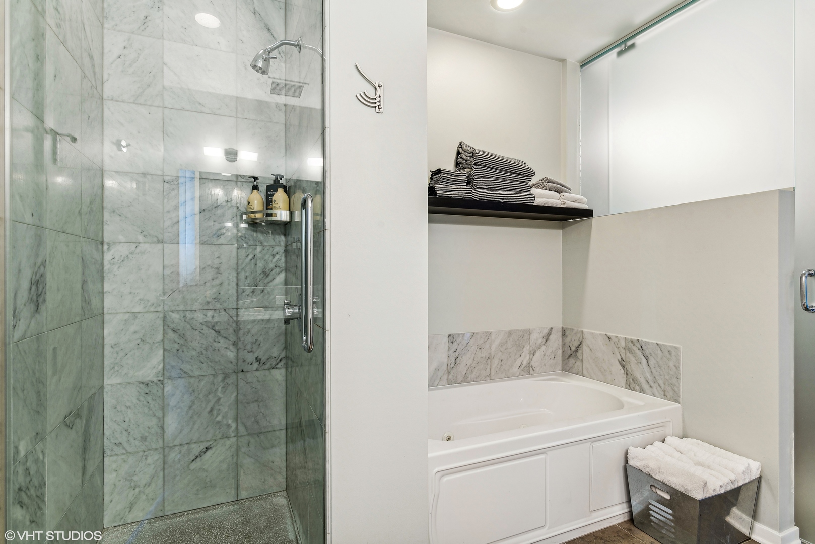 600 N Fairbanks Court Unit: 3108