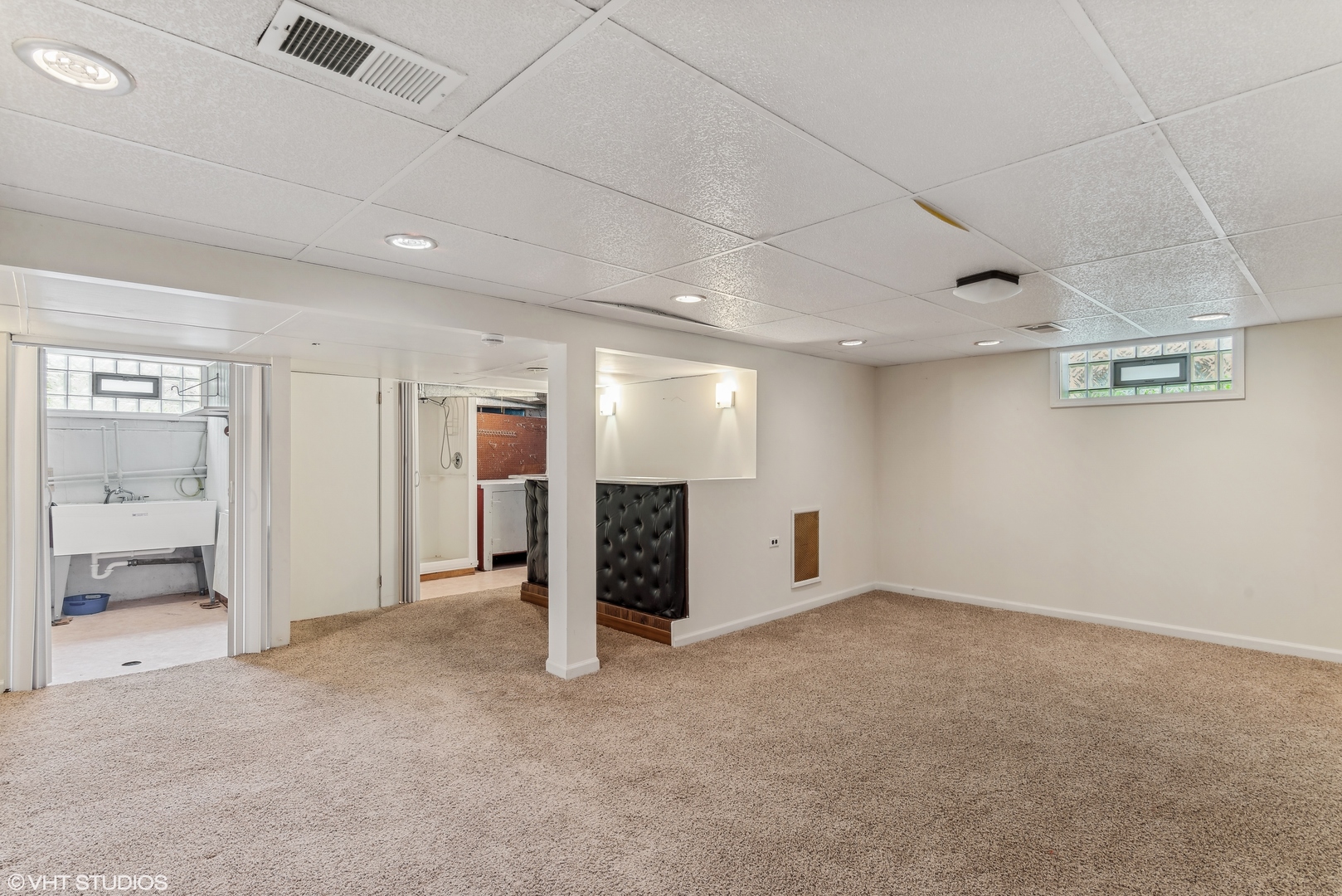 5705 W Pensacola Avenue