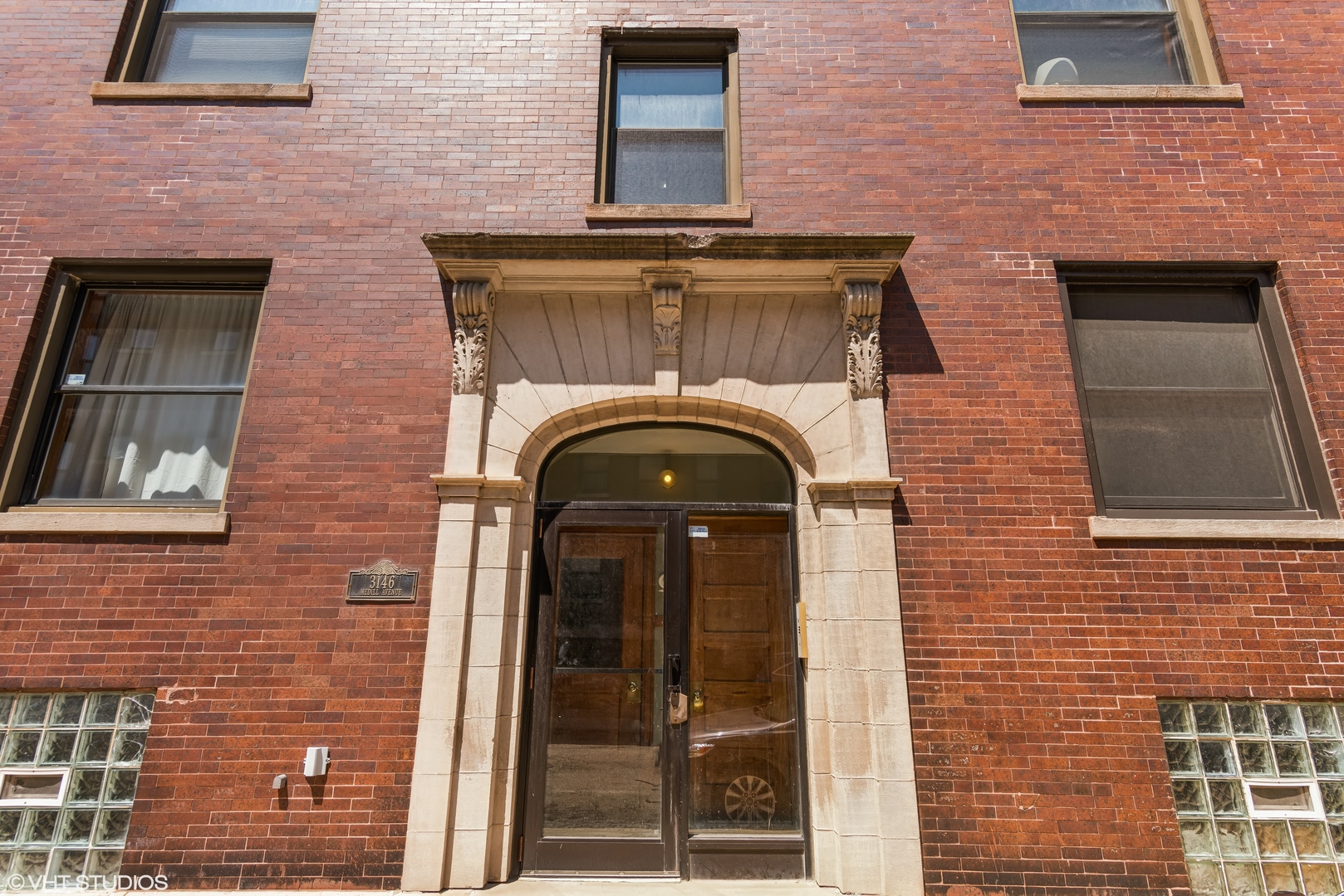3146 W Medill Avenue Unit: 2E