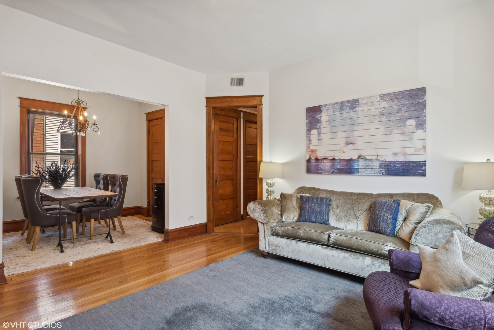 3146 W Medill Avenue Unit: 2E