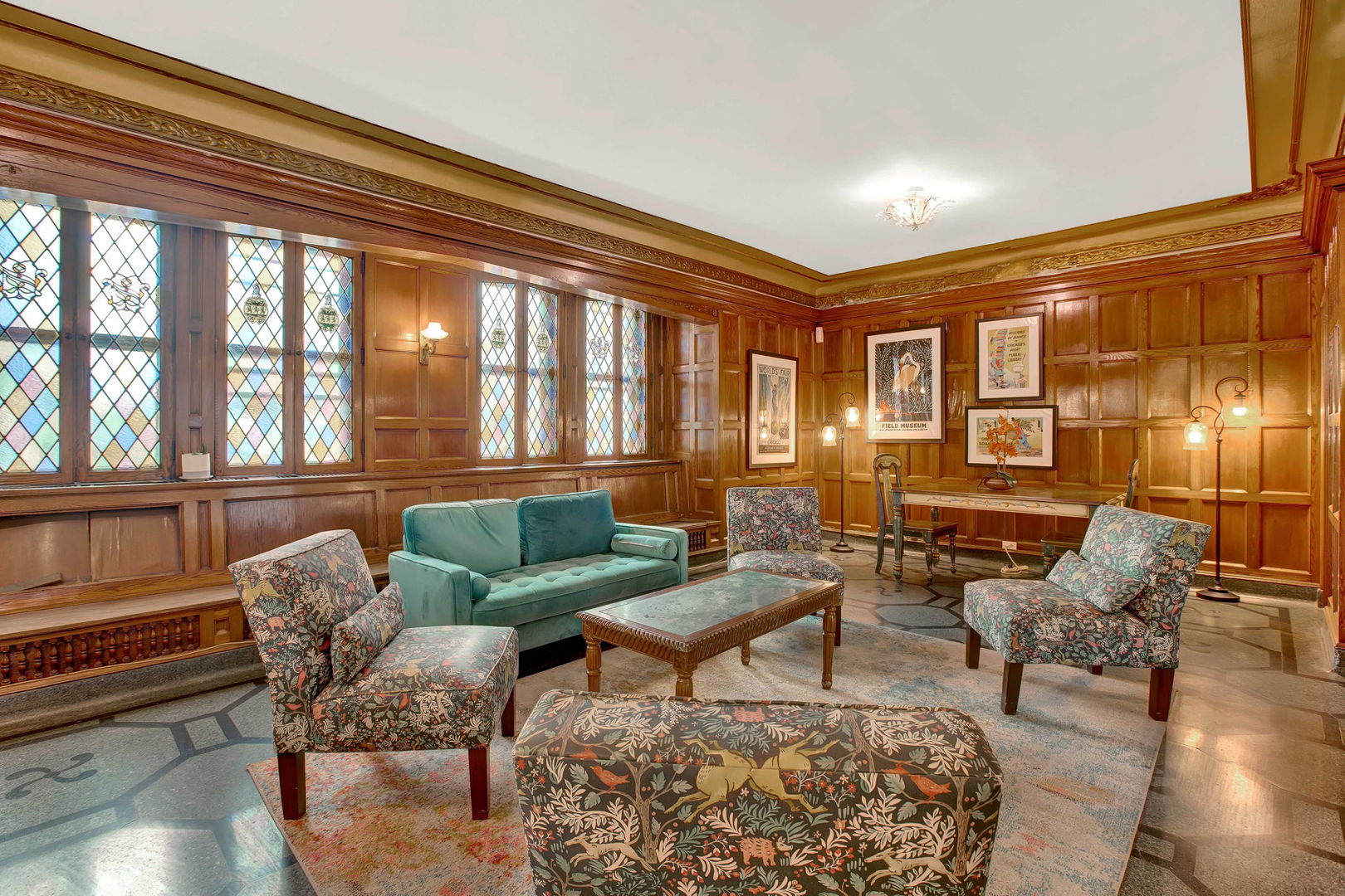 1100 N La Salle Drive Unit: 1005