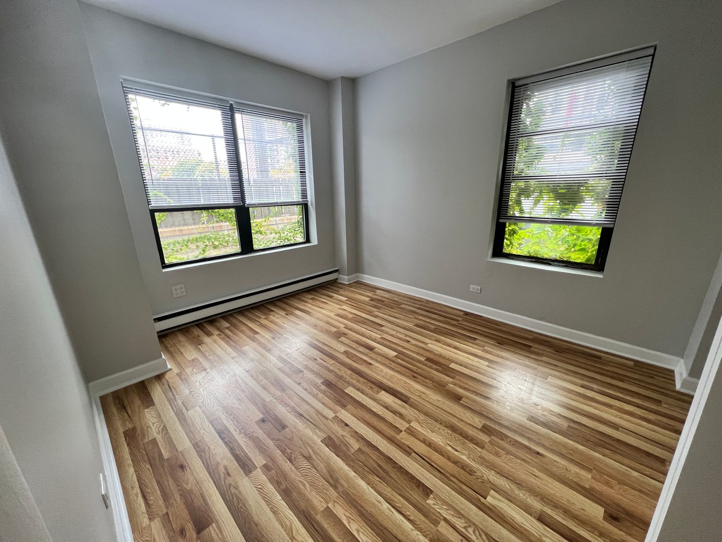732 W Bittersweet Place Unit: 805