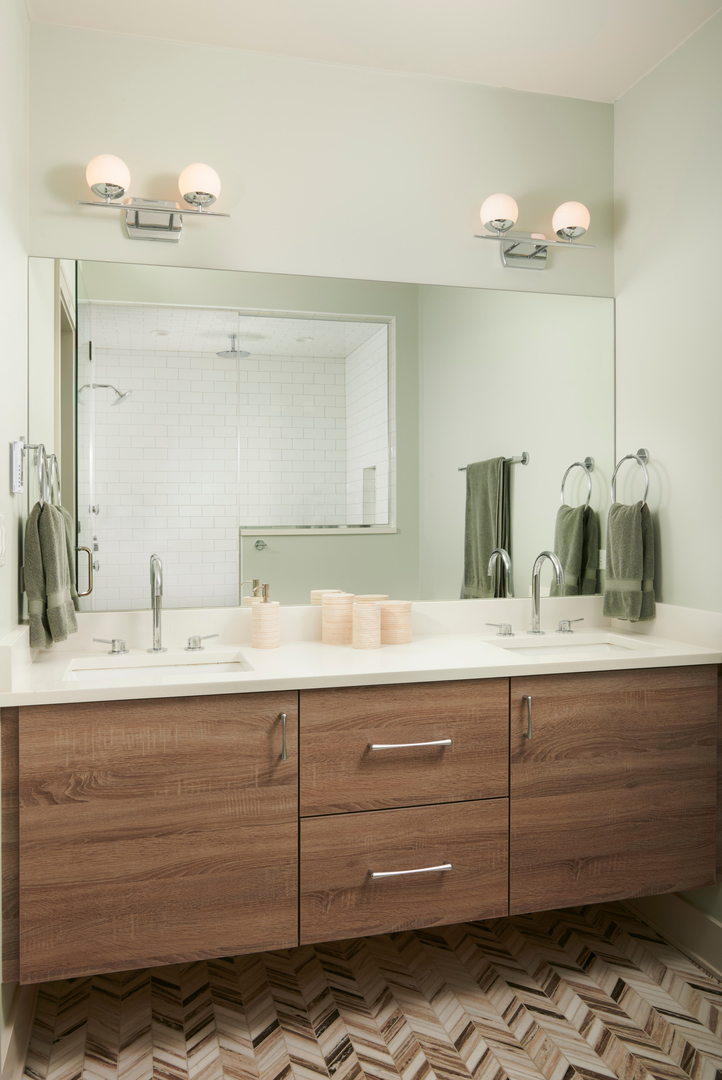 3828 N Racine Avenue Unit: 3