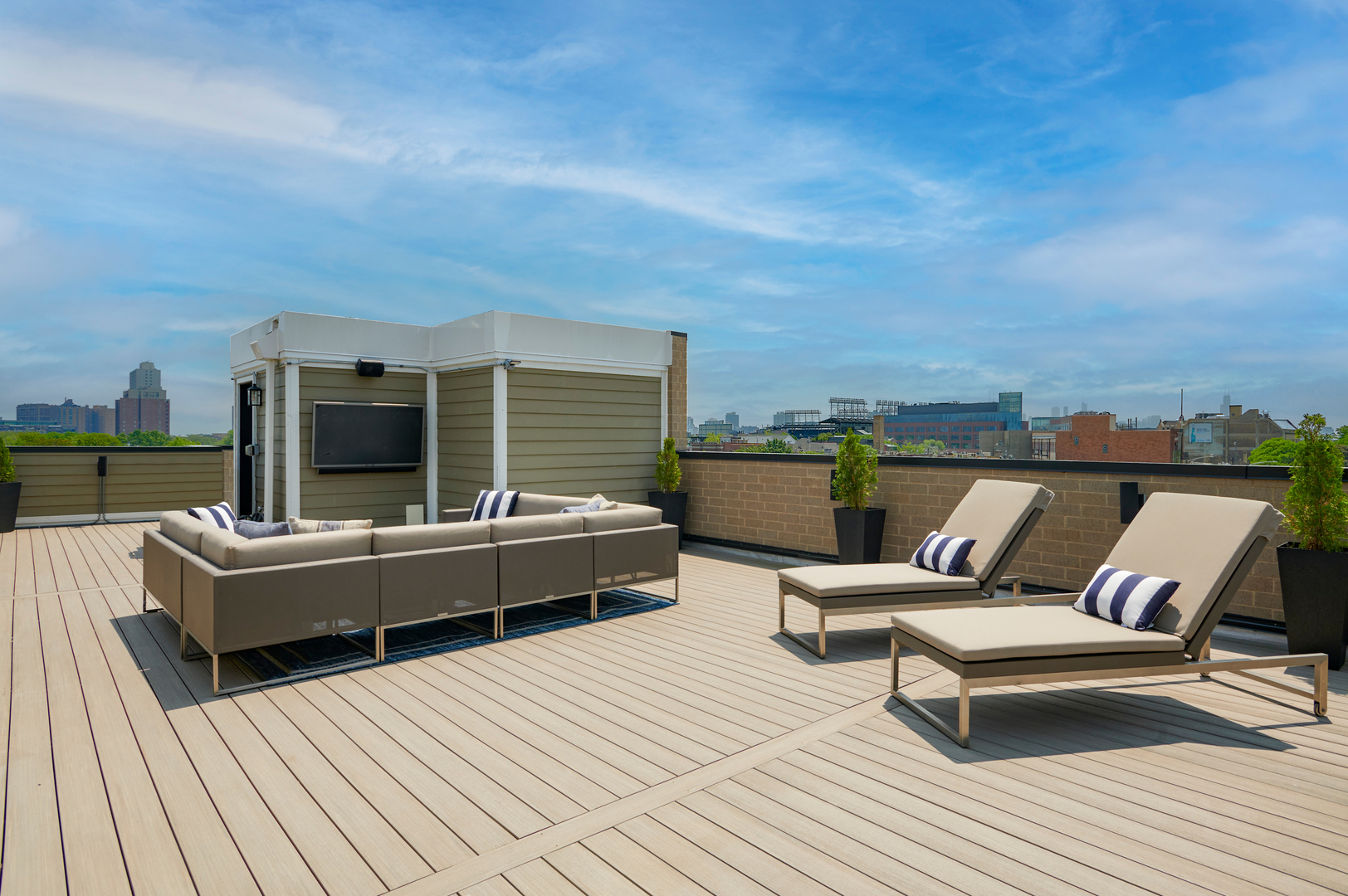 3828 N Racine Avenue Unit: 3