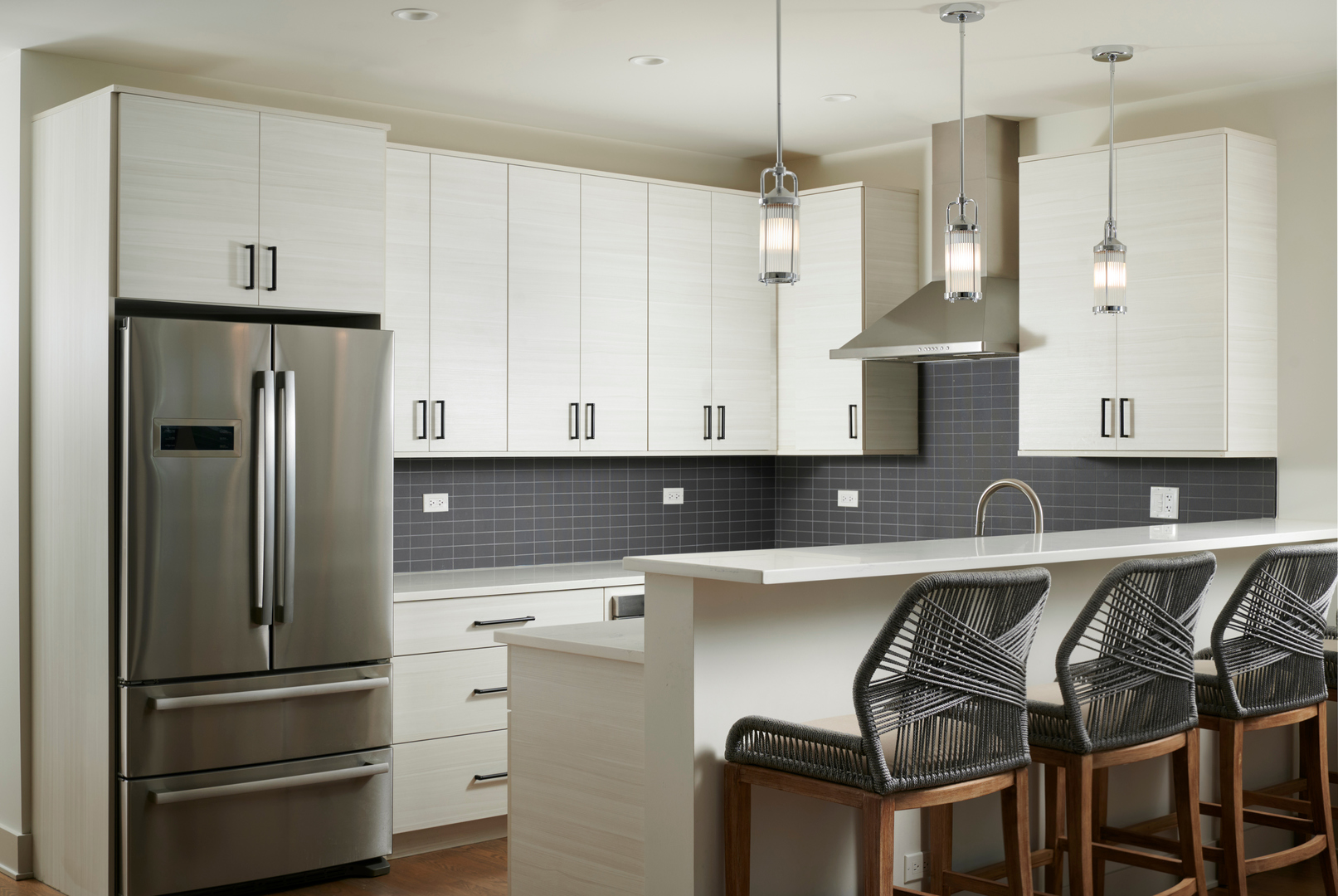 3828 N Racine Avenue Unit: 3