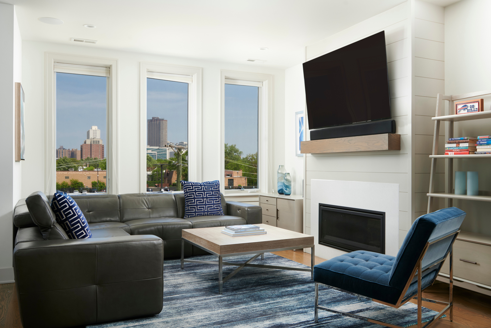 3828 N Racine Avenue Unit: 3