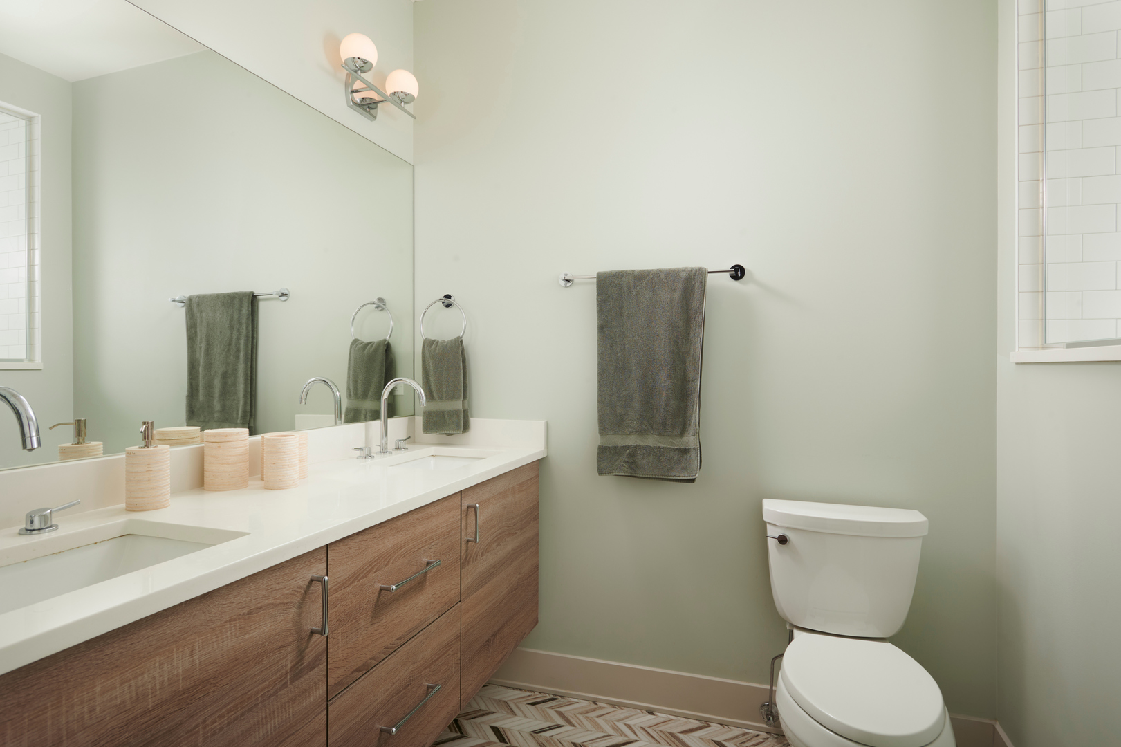 3828 N Racine Avenue Unit: 3