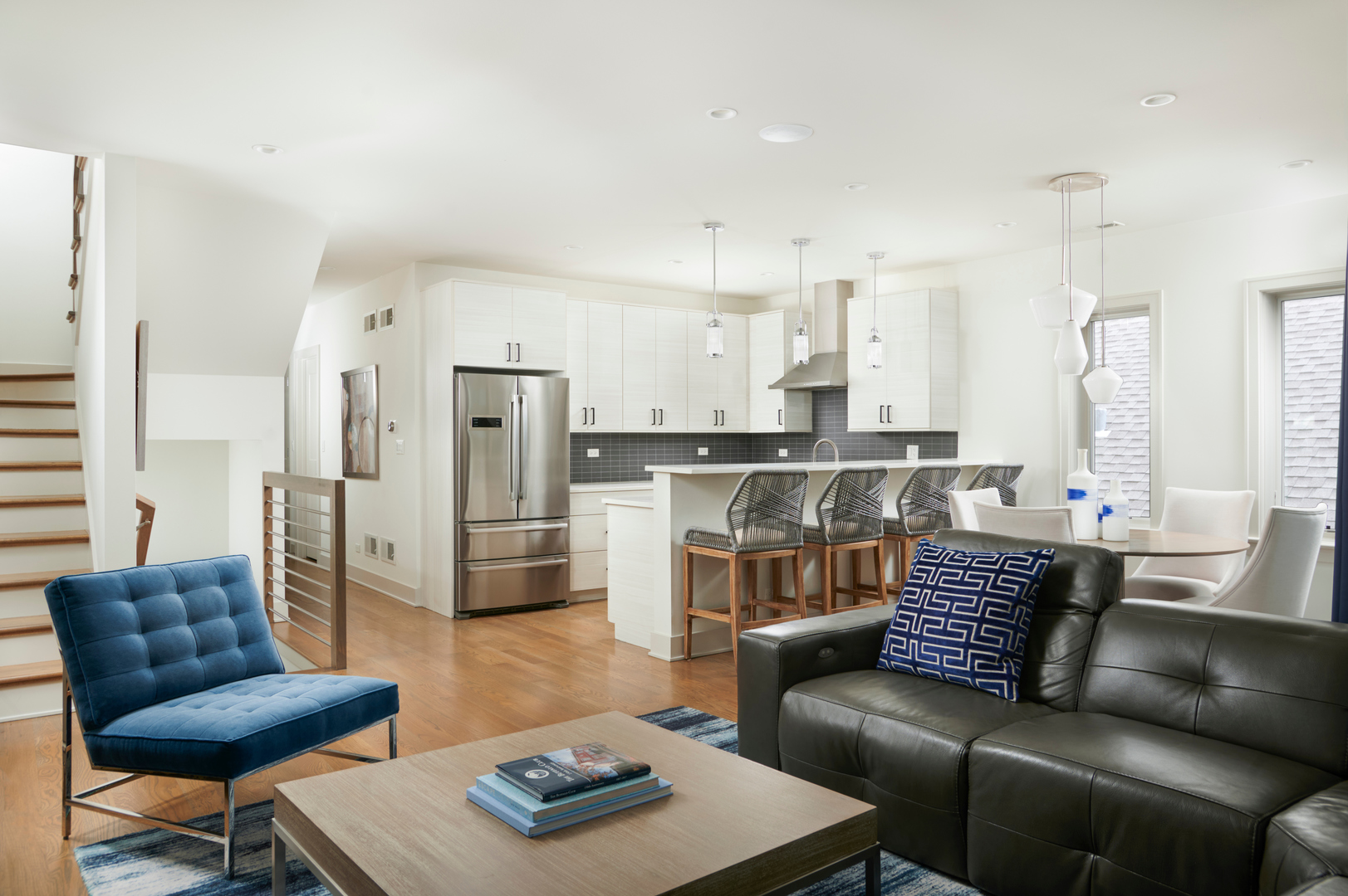 3828 N Racine Avenue Unit: 3